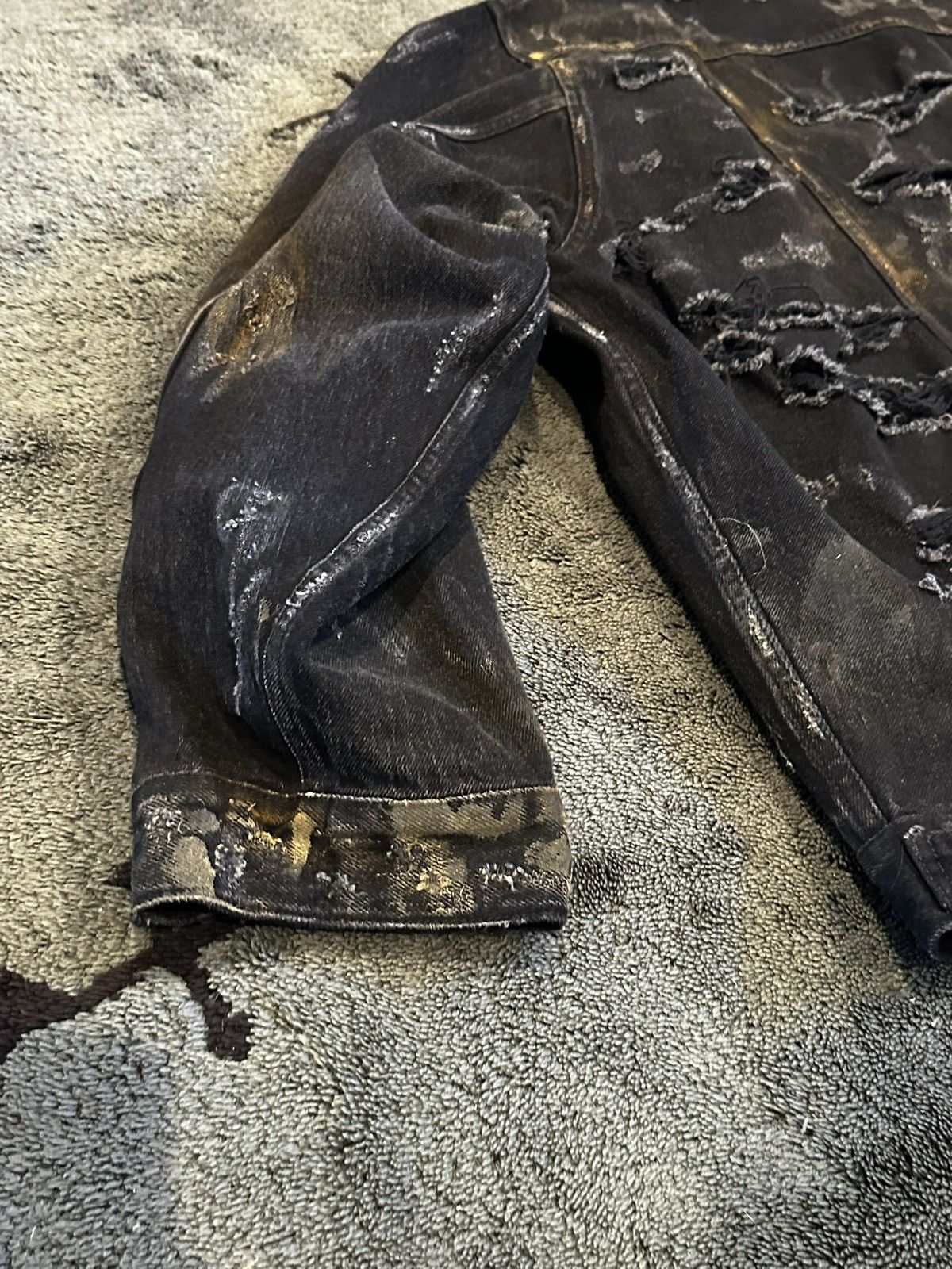 Balenciaga Balenciaga “Mud Show” Thrashed Oversized Black Denim jacket Size US XL / EU 56 / 4 - 21 Thumbnail