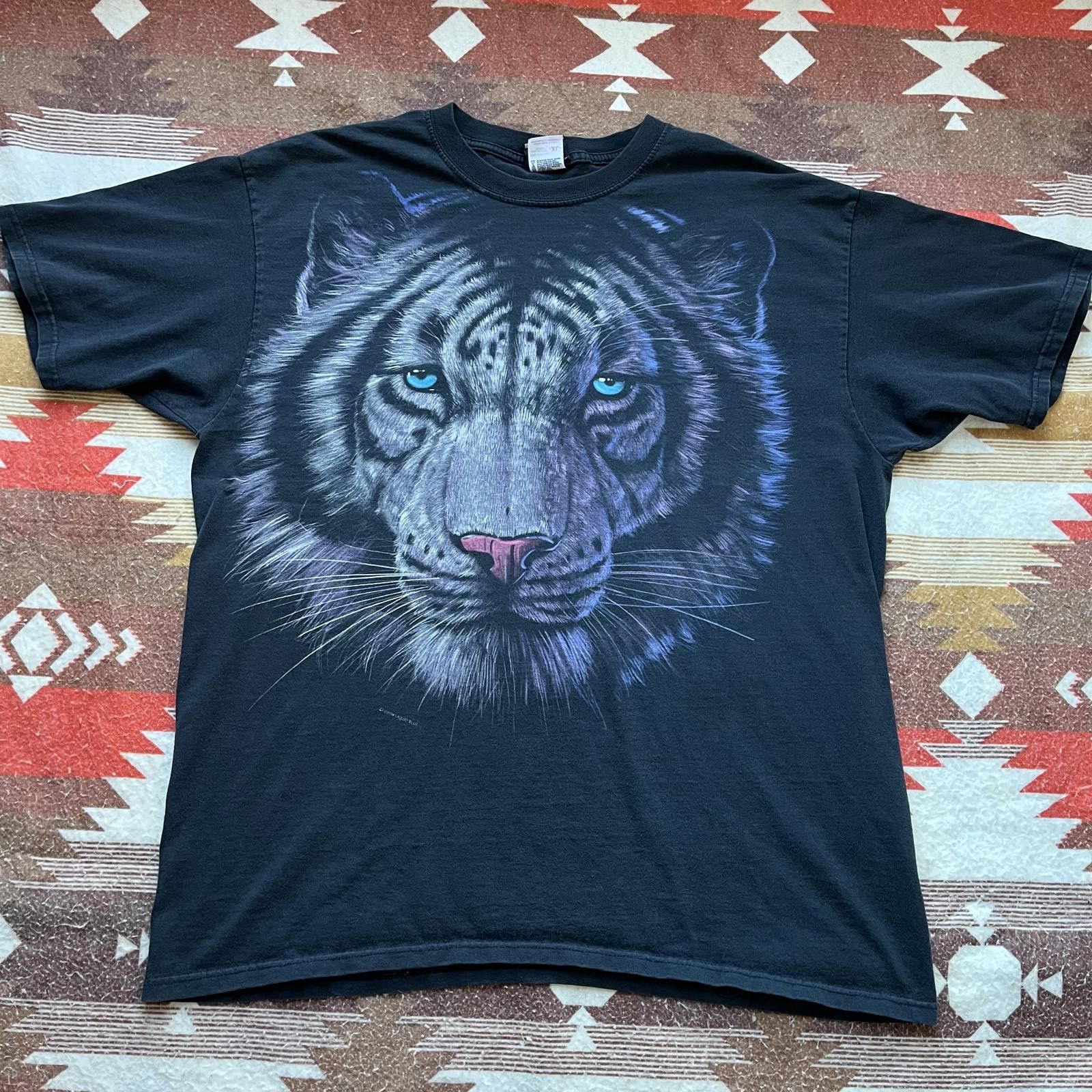 Liquid Blue × Vintage Vintage Y2K Liquid Blue White Tiger Nature Animal Snow Shirt Size US XL / EU 56 / 4 - 1 Thumbnail
