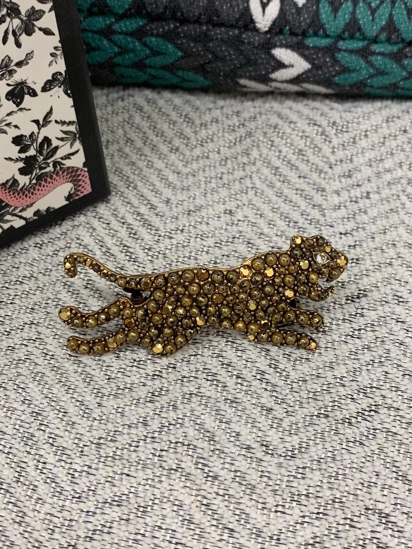 Gucci Gucci Gold Leopard Ring Unworn Size ONE SIZE - 1 Thumbnail