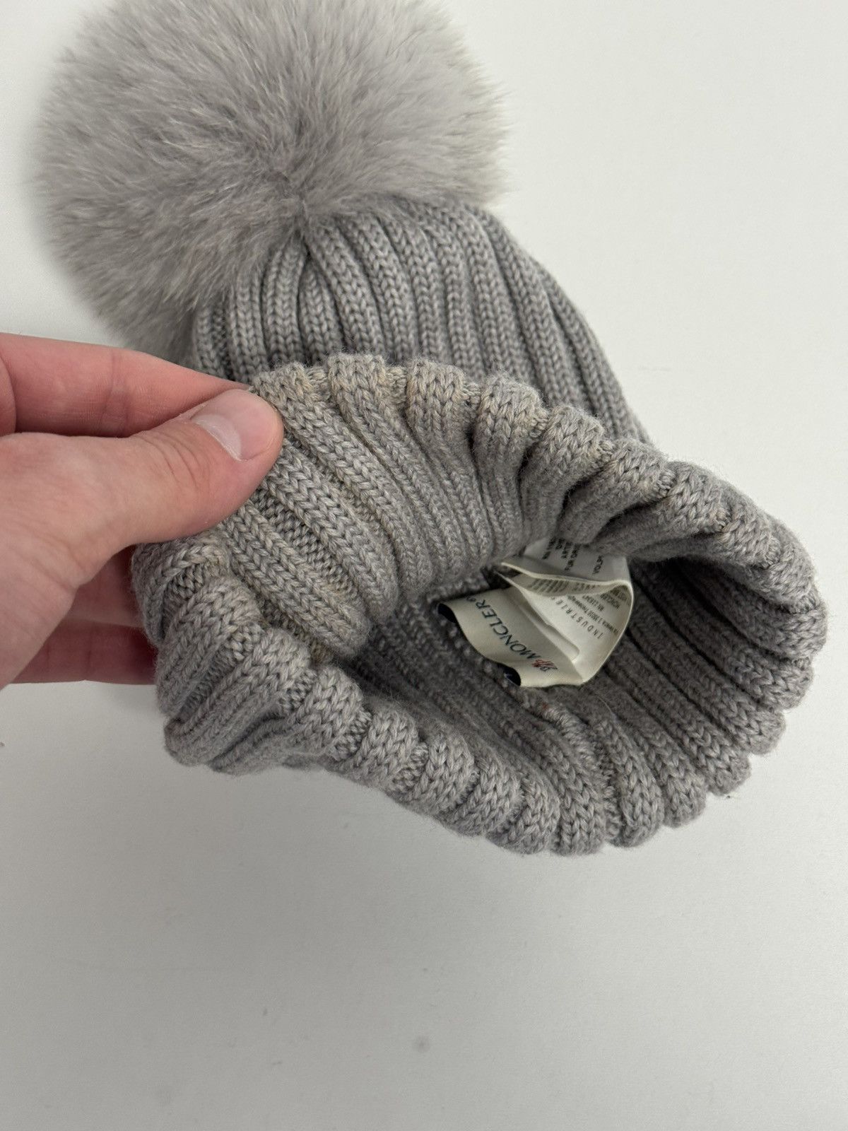 Moncler Grey Wool Ribbed Knit Beanie Hat Authentic Logo Fur