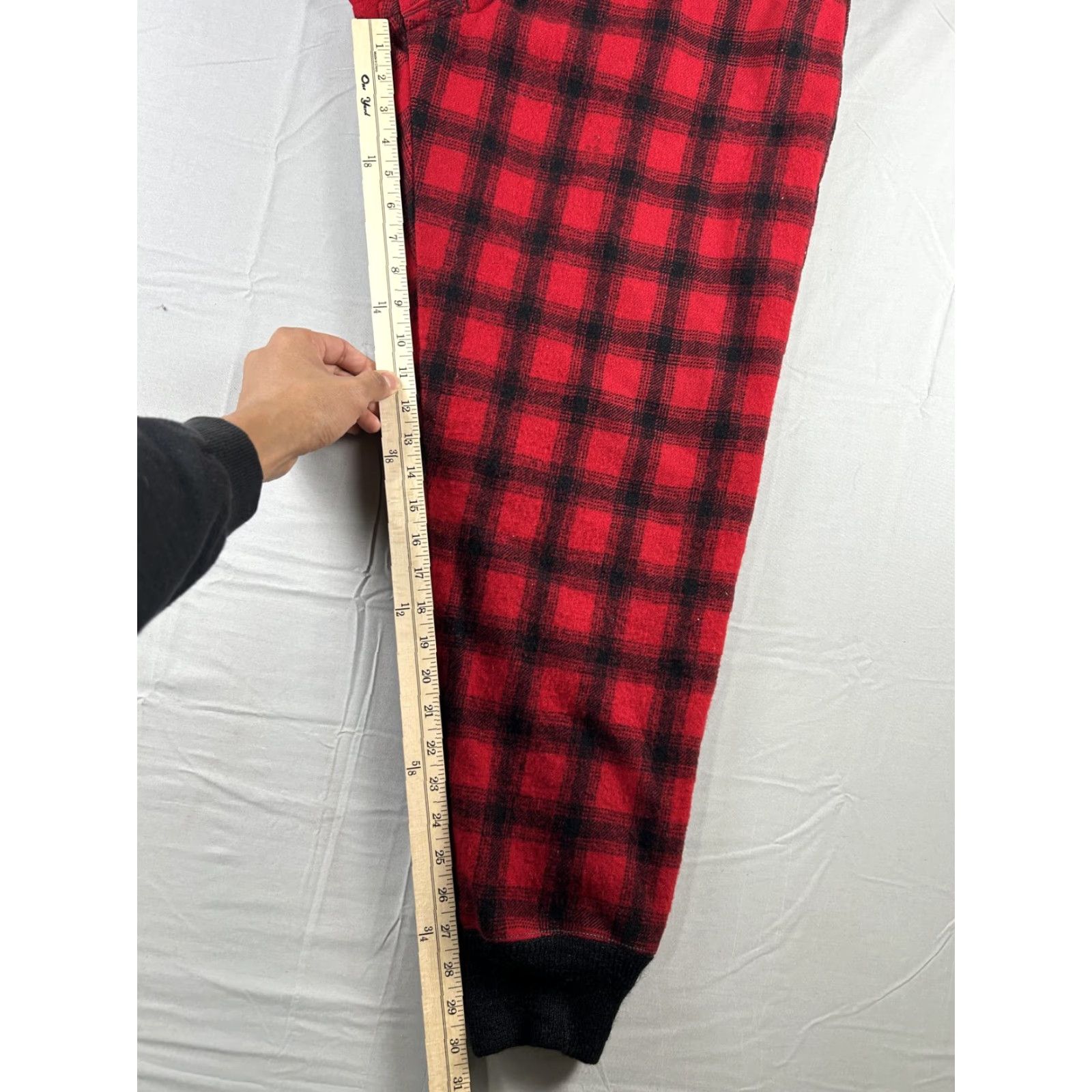 Vintage VINTAGE Woolrich Snow Pants Mens 36x30 Red Buffalo Plaid Wool Insulated Ski Cuff Size US 36 / EU 52 - 5 Thumbnail