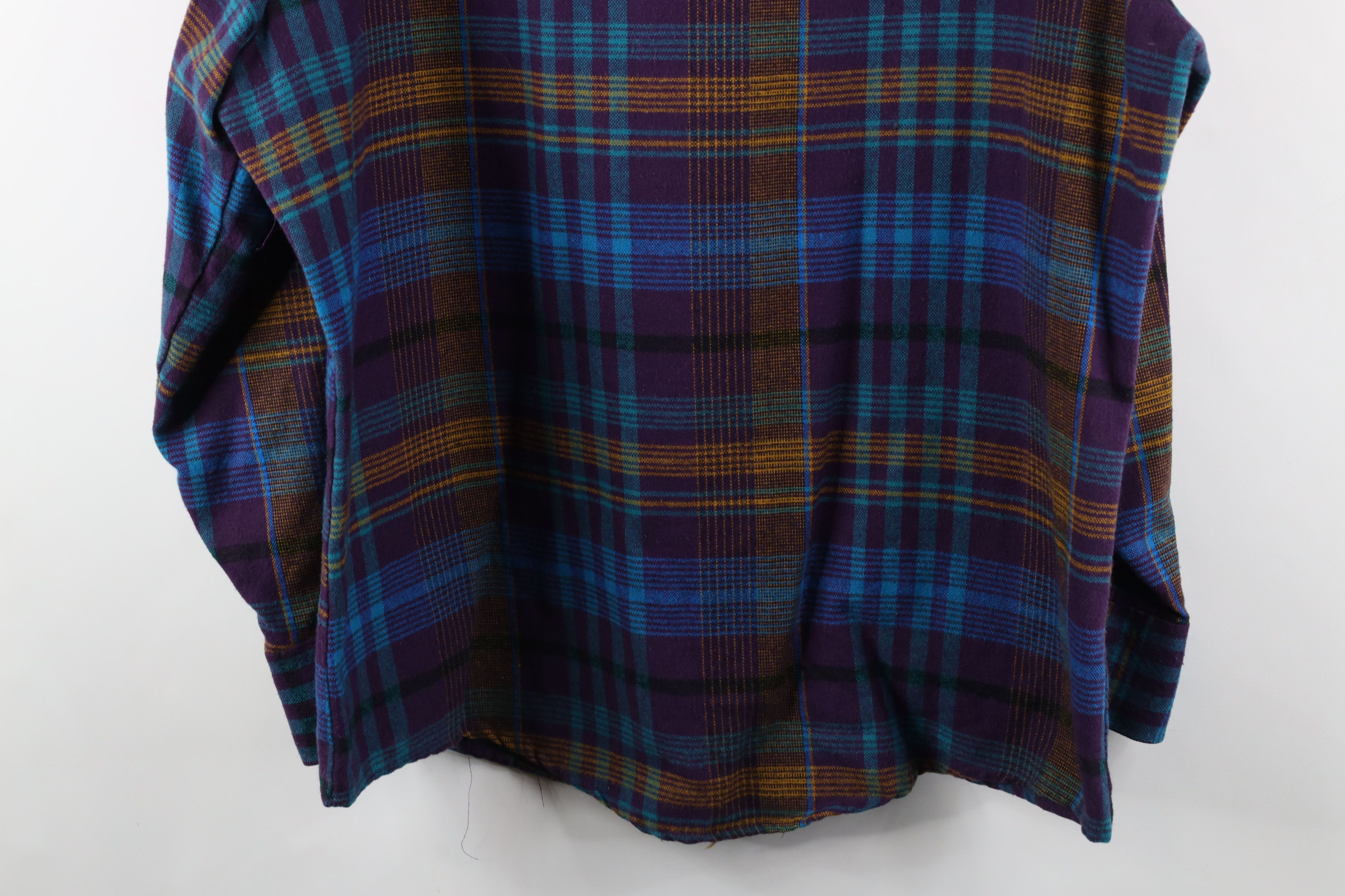 Vintage Vintage 70s Streetwear Collared Button Shirt Rainbow Plaid Size US L / EU 52-54 / 3 - 13 Thumbnail