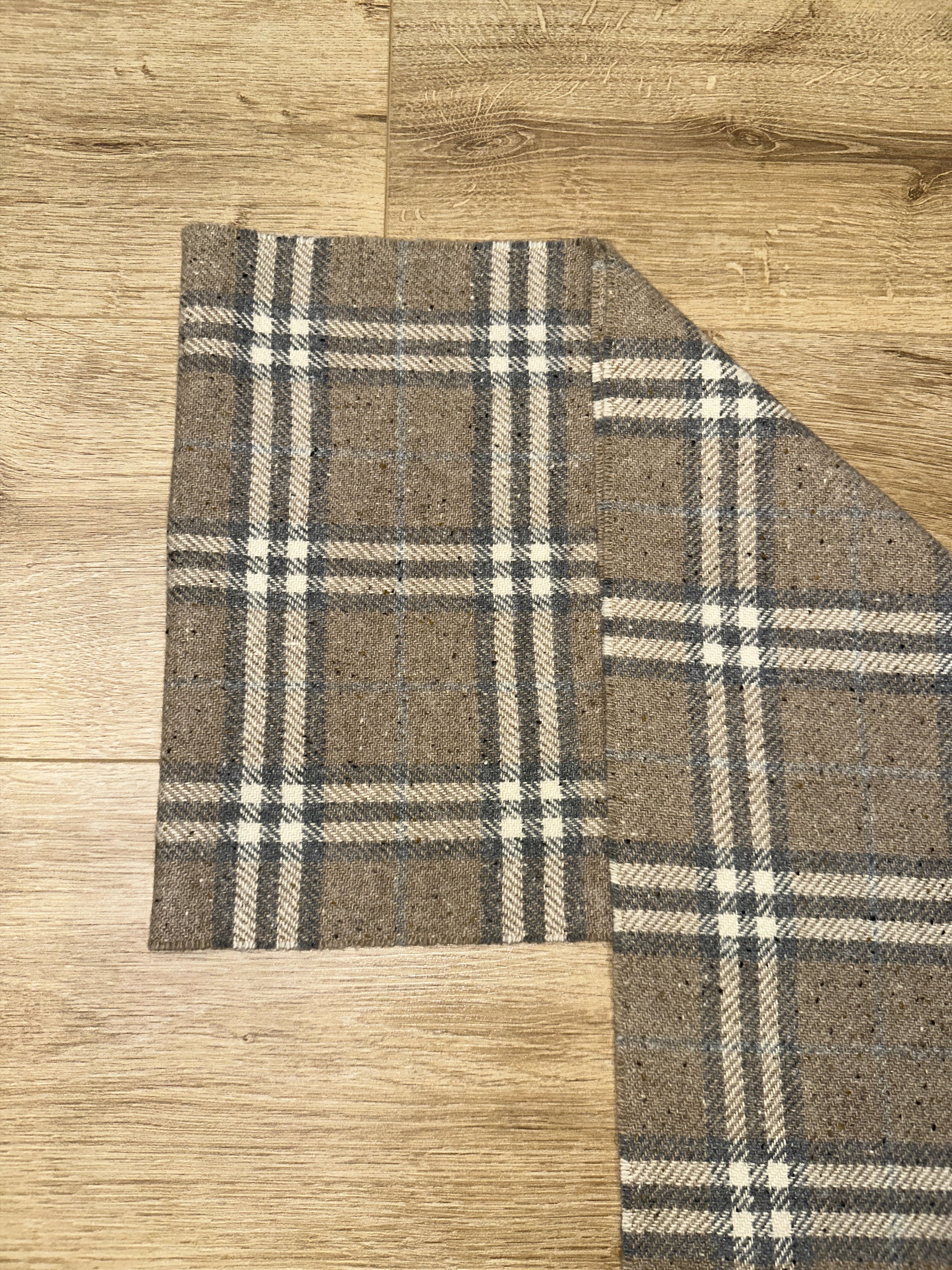 Burberry Burberrys Speckled Check Cashmere Wool Fringe Scarf 150 x 30 Size ONE SIZE - 2 Thumbnail