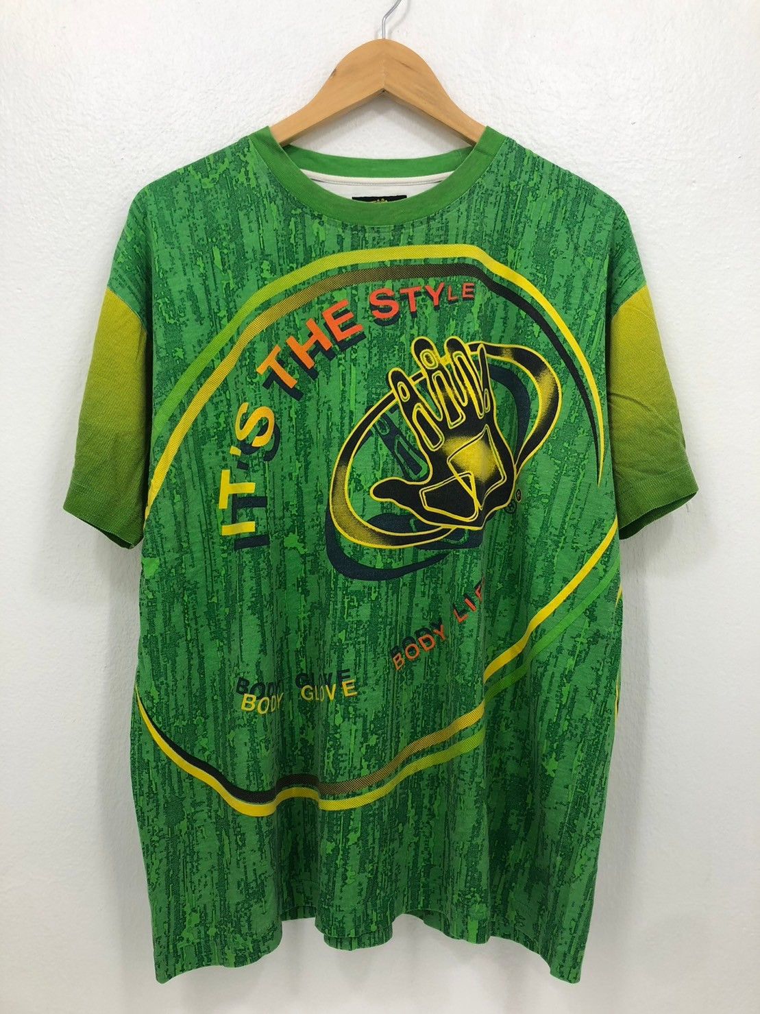 Body Glove × Vintage Vintage 90's Body Glove Over Print shirt wts01 Size US L / EU 52-54 / 3 - 3 Thumbnail