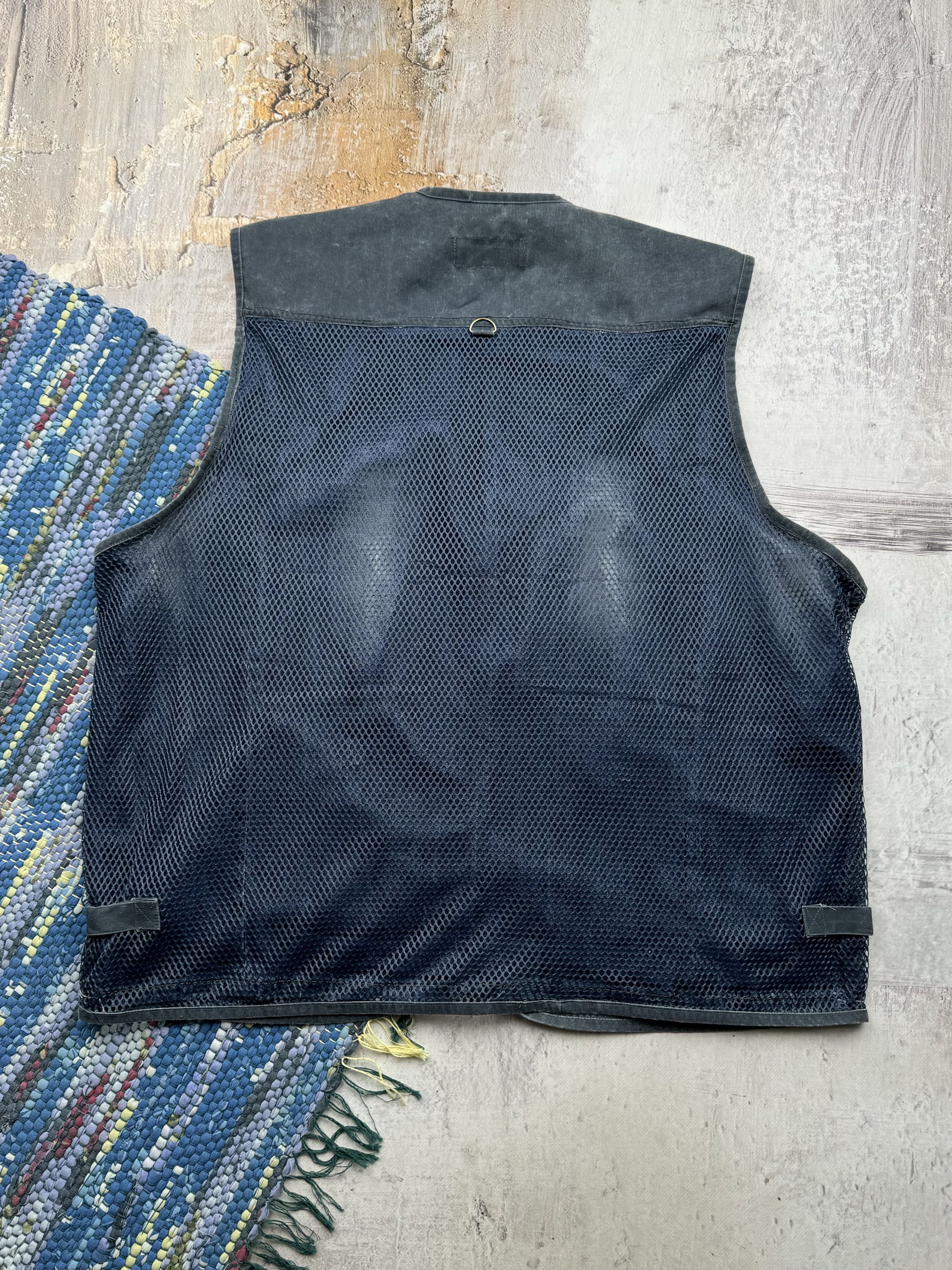 Vintage Vintage Multi-Pocket Mesh Vest A726(95) Size US XXL / EU 58 / 5 - 5 Thumbnail