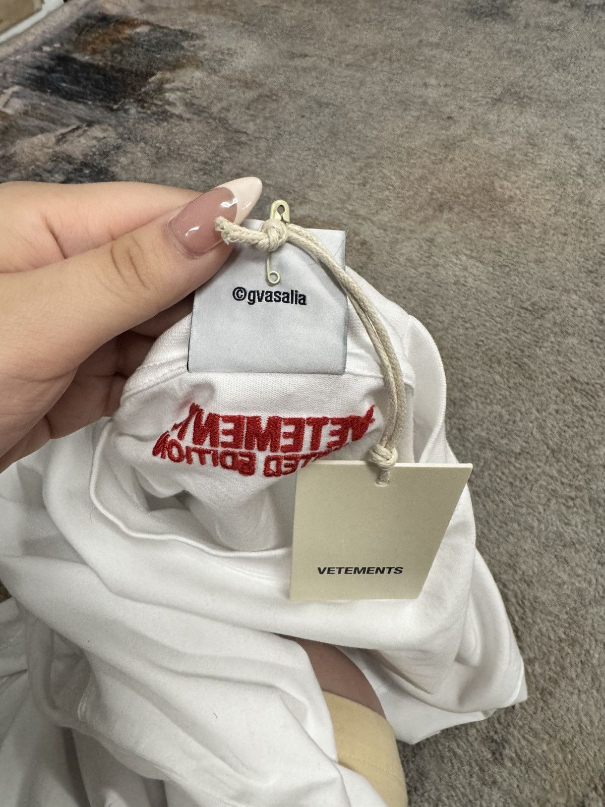 Vetements VETEMENTS Y2K-print cotton T-shirt Size US S / EU 44-46 / 1 - 9 Thumbnail