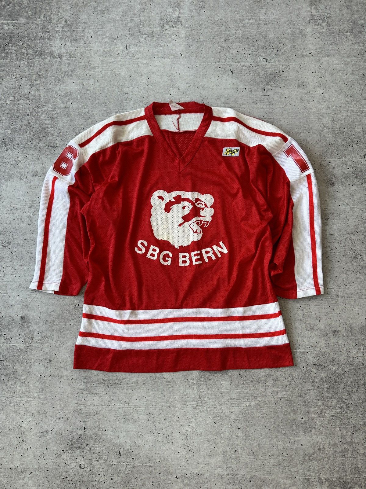 Other Vintage Yvette SBG Bern Ice Hockey Jersey White Bear Logo Size US XL / EU 56 / 4 - 1 Thumbnail