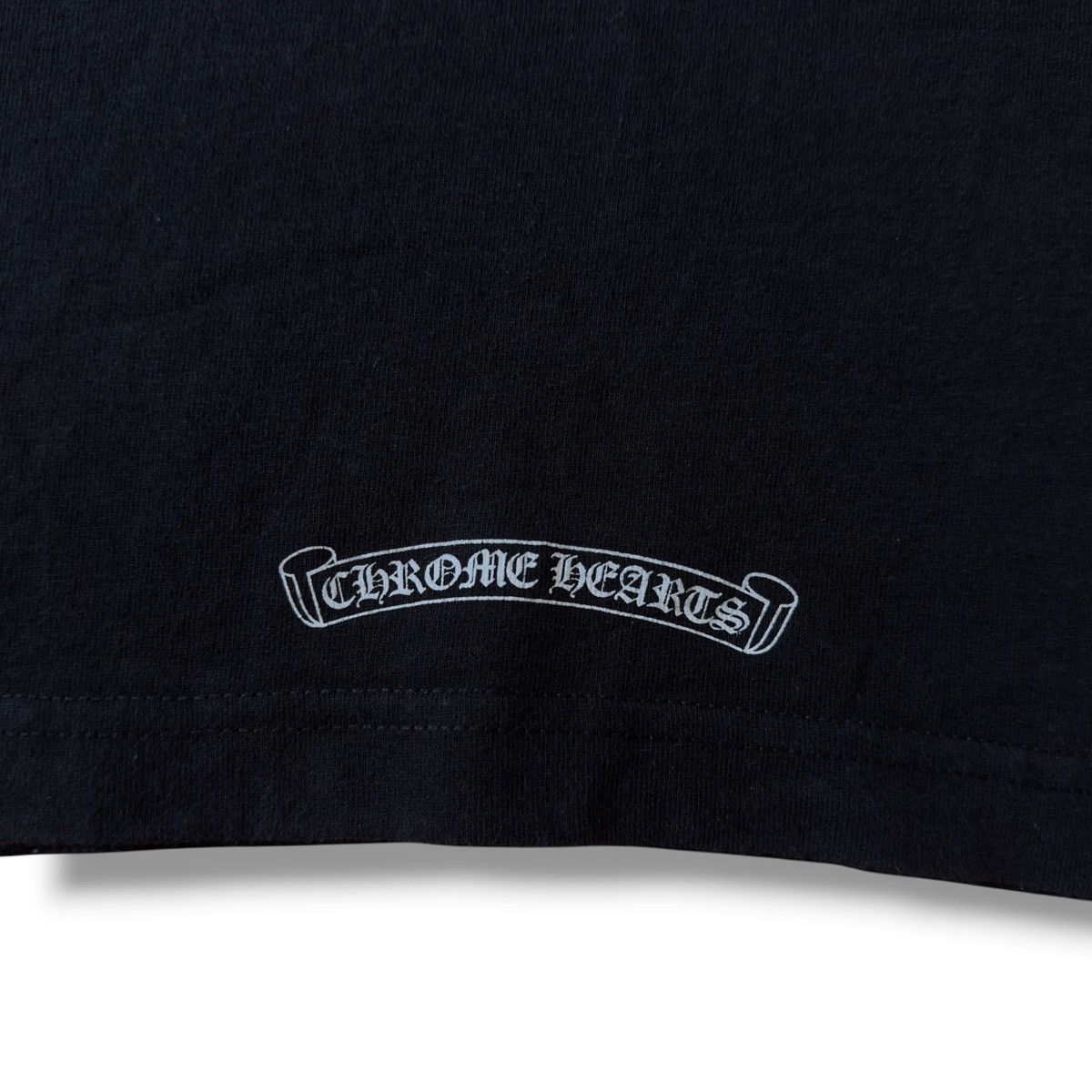 Chrome Hearts Chrome Hearts Horseshoe Cross Pocket Tshirt Size US S / EU 44-46 / 1 - 9 Thumbnail