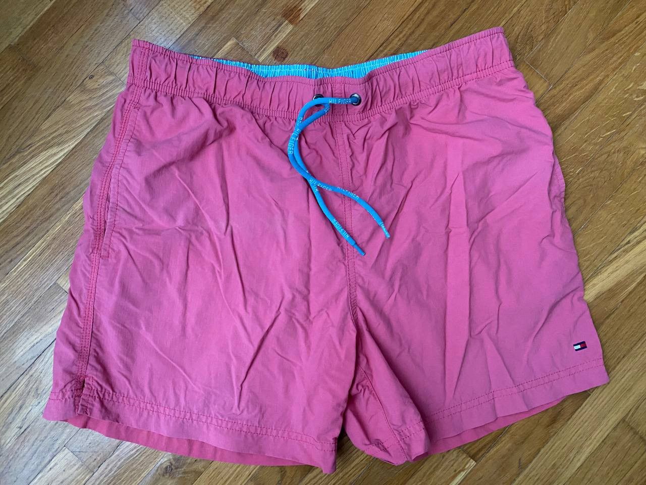 Tommy Hilfiger Tommy Hilfiger y2k swimming trunks shorts Size US 34 / EU 50 - 1 Thumbnail