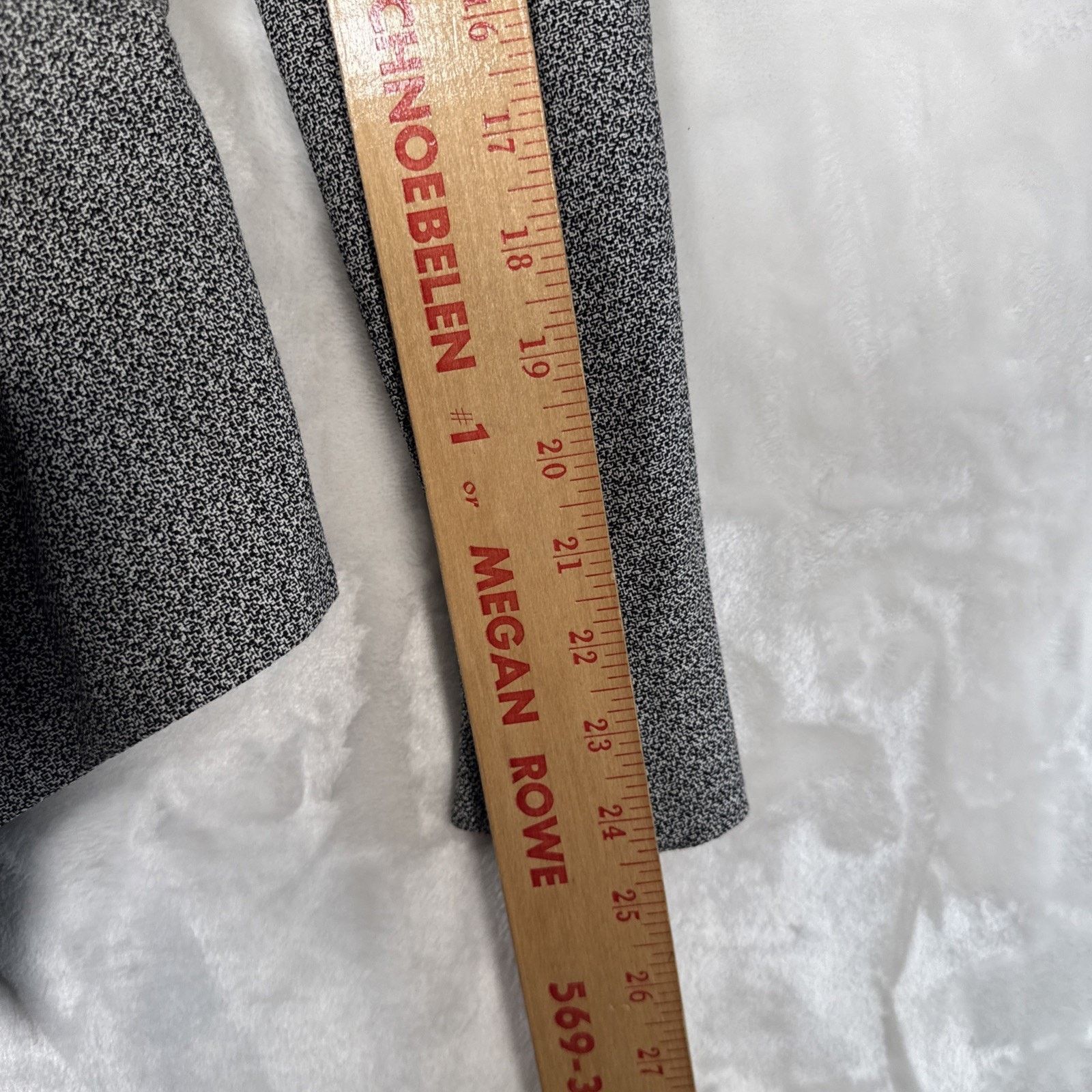 Bebe Bebe tweed jacket blazer w/ Faux leather accent Sz 8 Padded Size M / US 6-8 / IT 42-44 - 15 Thumbnail