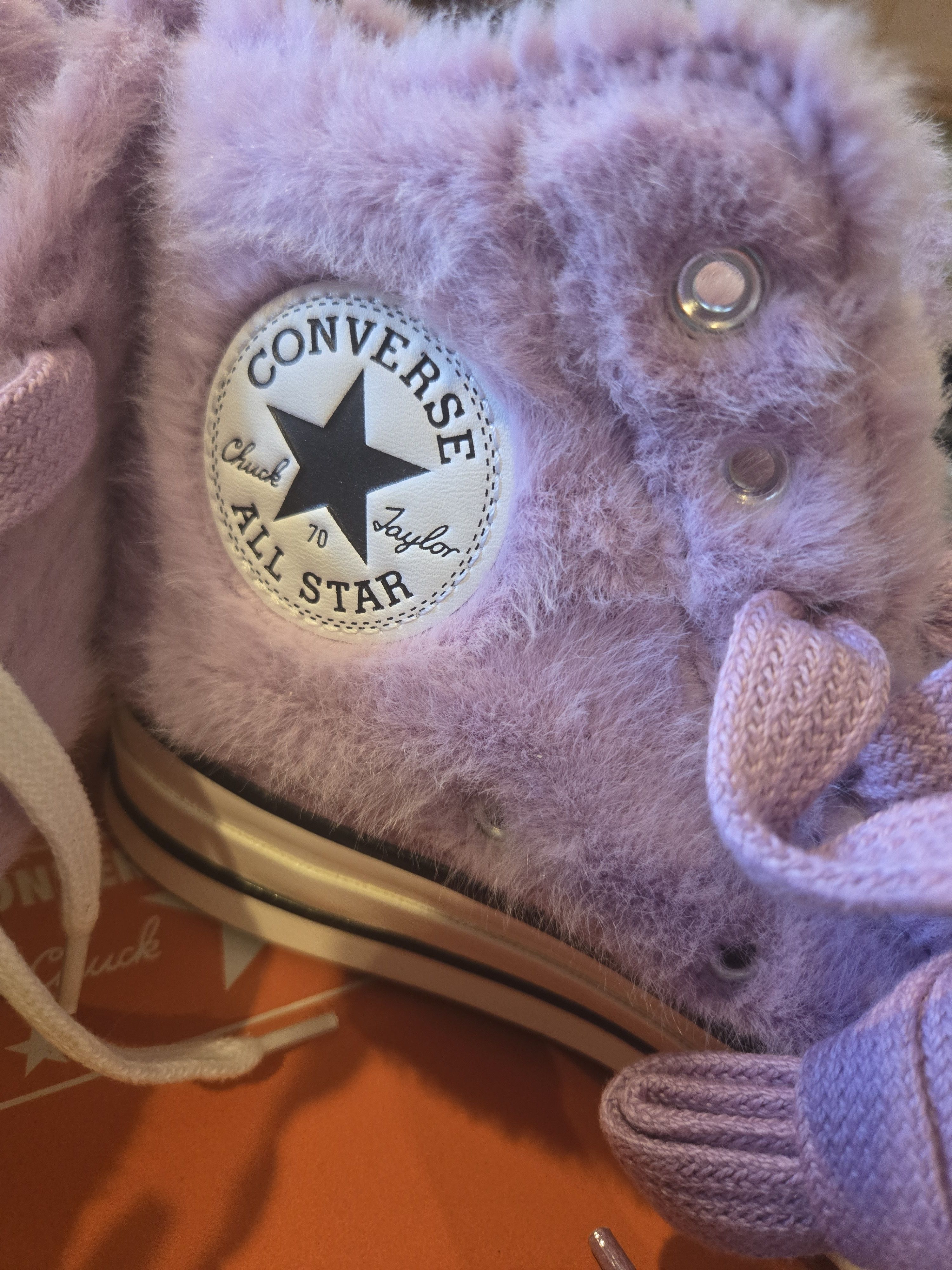 Converse CONVERSE PREMIUM Chuck 70 FAUX FUR High Top Sneakers Size US 7.5 / IT 37.5 - 7 Thumbnail
