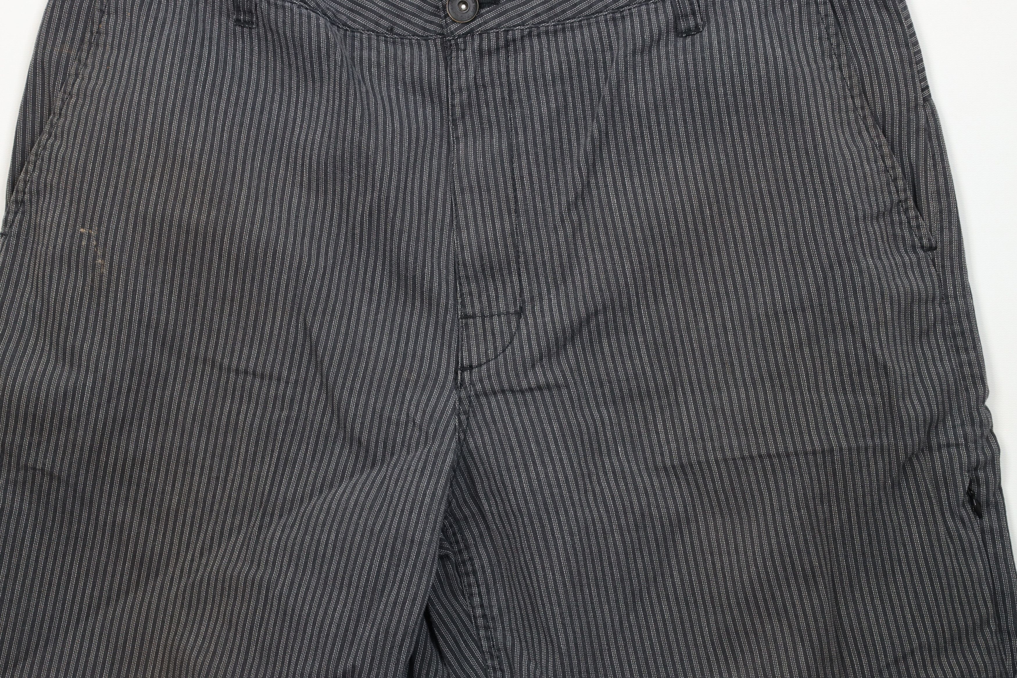 Vans Vintage Vans Skateboarding Striped Baggy Fit Shorts Gray Size US 38 / EU 54 - 3 Thumbnail