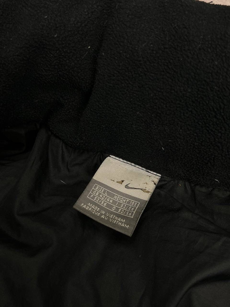 Nike Vintage Nike Swoosh Winter Down Puffer Jacket L Size US L / EU 52-54 / 3 - 5 Thumbnail