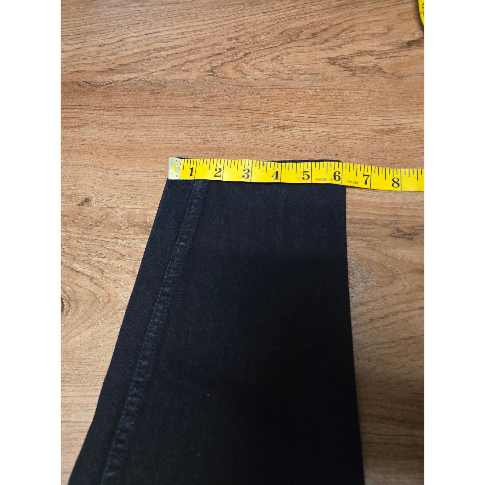 Levi's Vintage Levis 501 Jeans 9 Short Black Relax Fit Tapered Leg Size US 28 / EU 44 - 12 Thumbnail