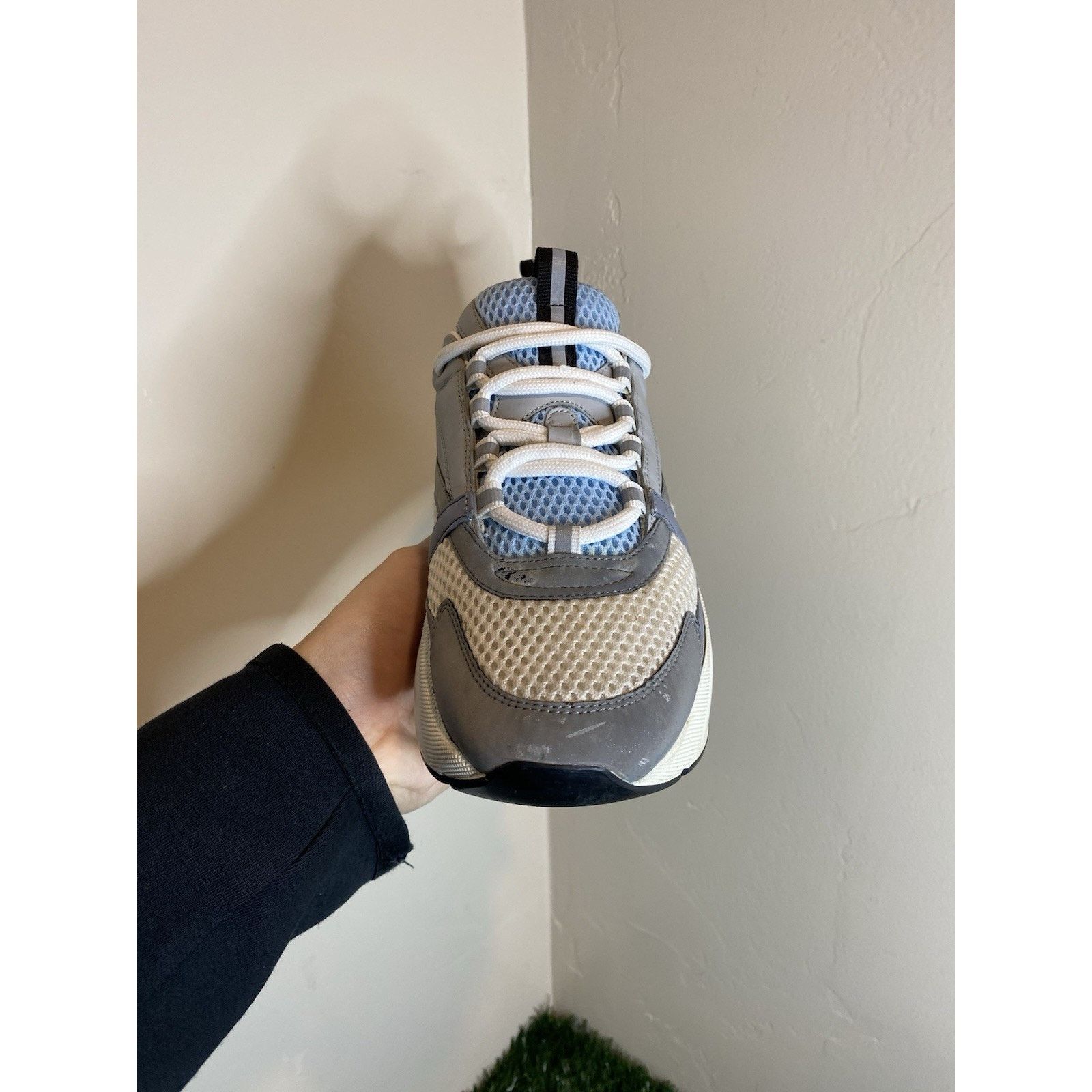 Dior Dior B22 ‘White Blue’| Size 39 EU ( 6 US ) Size US 6 / EU 39 - 13 Thumbnail