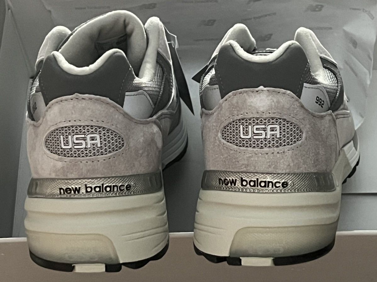 New Balance New Balance 992 GY US 10M Size US 10 / EU 43 - 10 Thumbnail
