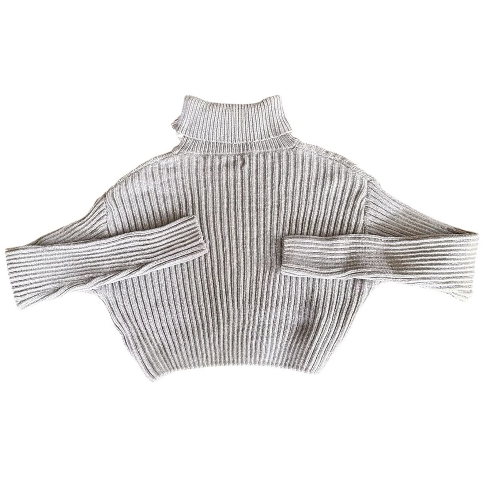 superdown Superdown “Tammy” Ribbed Turtleneck Sweater – Gray – Size Sm Size S / US 4 / IT 40 - 7 Thumbnail