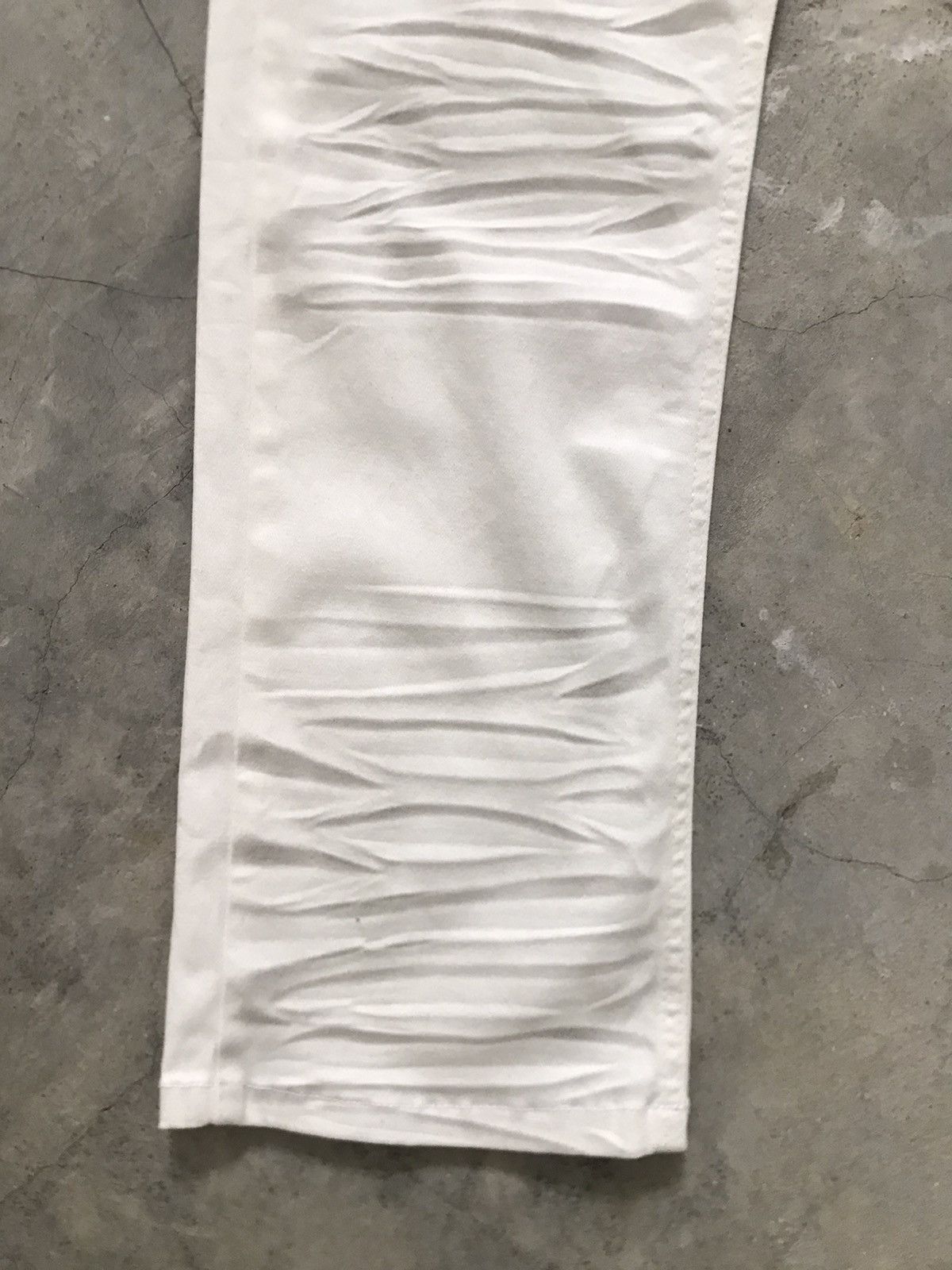 In The Attic In The Attic Homme Distressed Rock White Pants Size US 32 / EU 48 - 2 Thumbnail