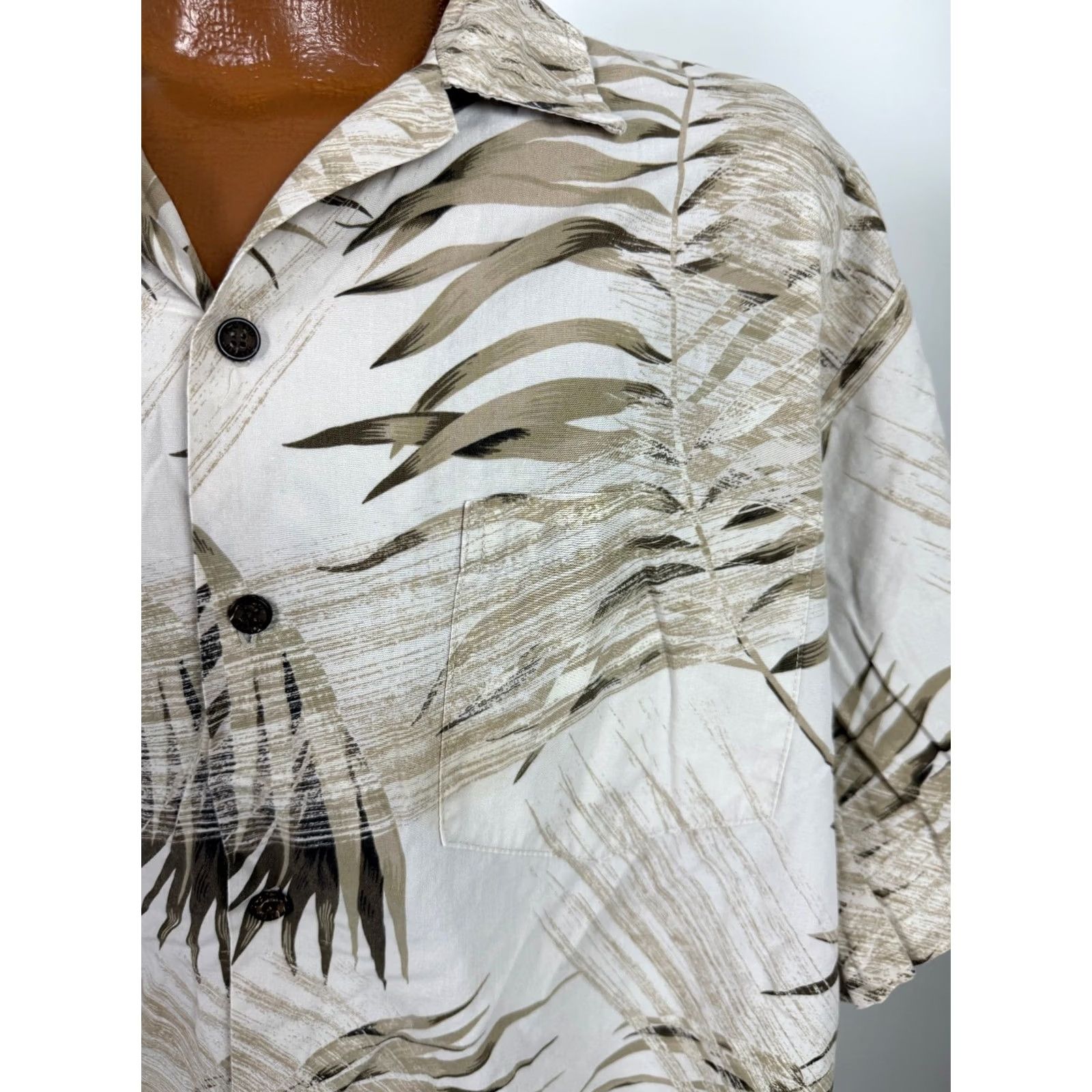 Vintage VINTAGE Kalaheo Shirt Men 2XL Beig e? (Note: This task requires a final title with given constraints; provide a corrected title.) Size US XXL / EU 58 / 5 - 2 Thumbnail