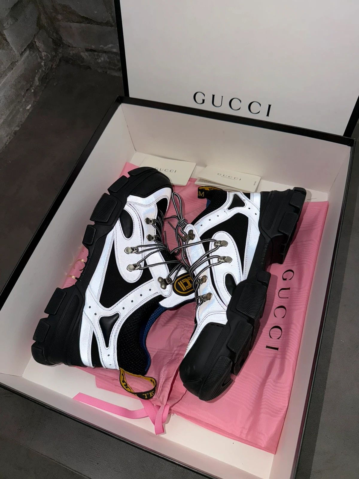 Gucci Gucci Silver Flashtreck sneakers size 43 with box Size US 10 / EU 43 - 2 Thumbnail