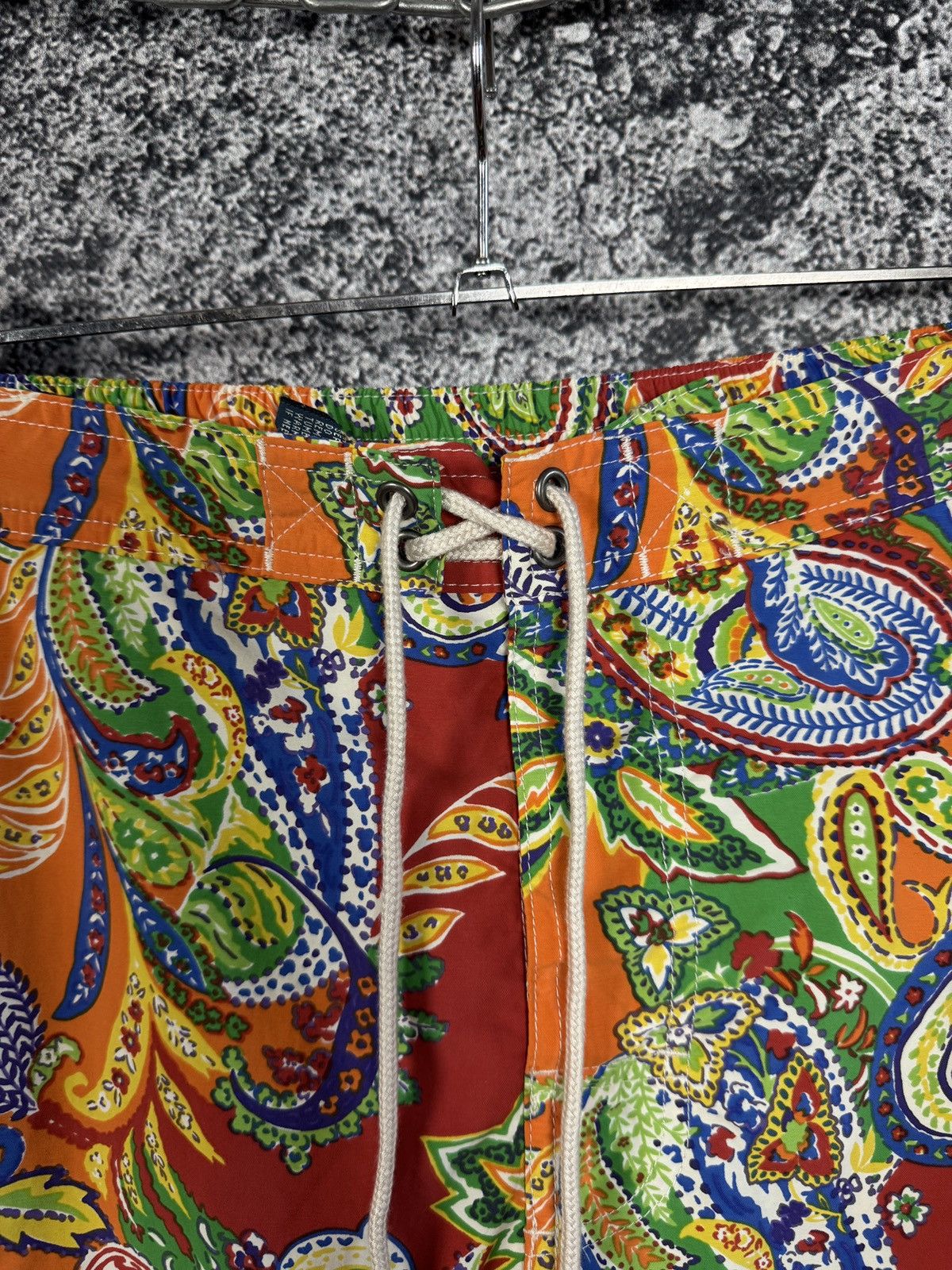 Polo Ralph Lauren Polo Ralph Lauren Swim Shorts Paisley Print Boho Vintage Size US 34 / EU 50 - 6 Thumbnail
