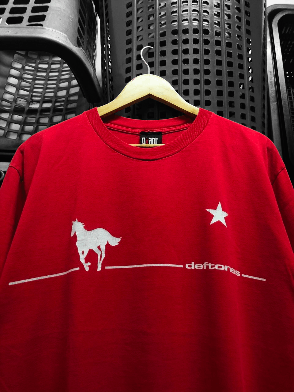 Band Tees Vintage Deftones "White Pony" early 2000s band Size US L / EU 52-54 / 3 - 1 Thumbnail