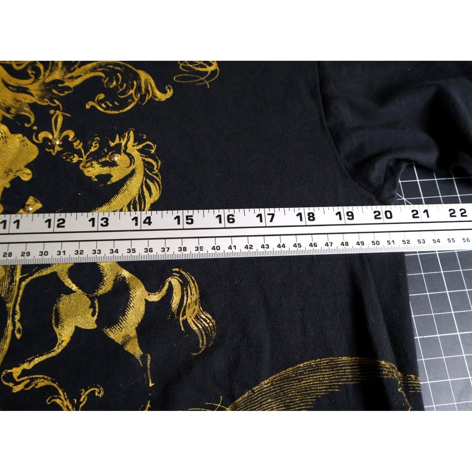Vintage VINTAGE Bulzeye T-Shirt Men's Medium Black Gold Saint Sinner Skull Beaded Y2K Size US M / EU 48-50 / 2 - 6 Thumbnail