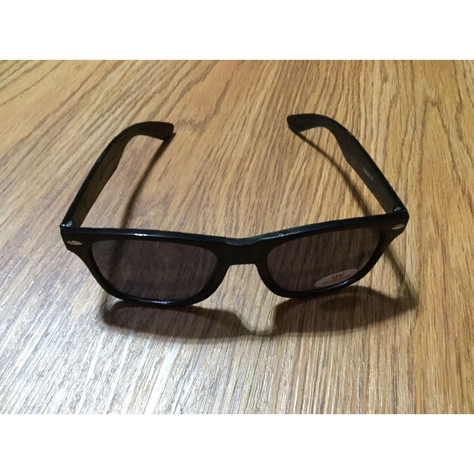 Vintage VINTAGE Women's Black Sunglasses Eyewear UV Protection Rectangle Shades Black Frame Size ONE SIZE - 3 Thumbnail