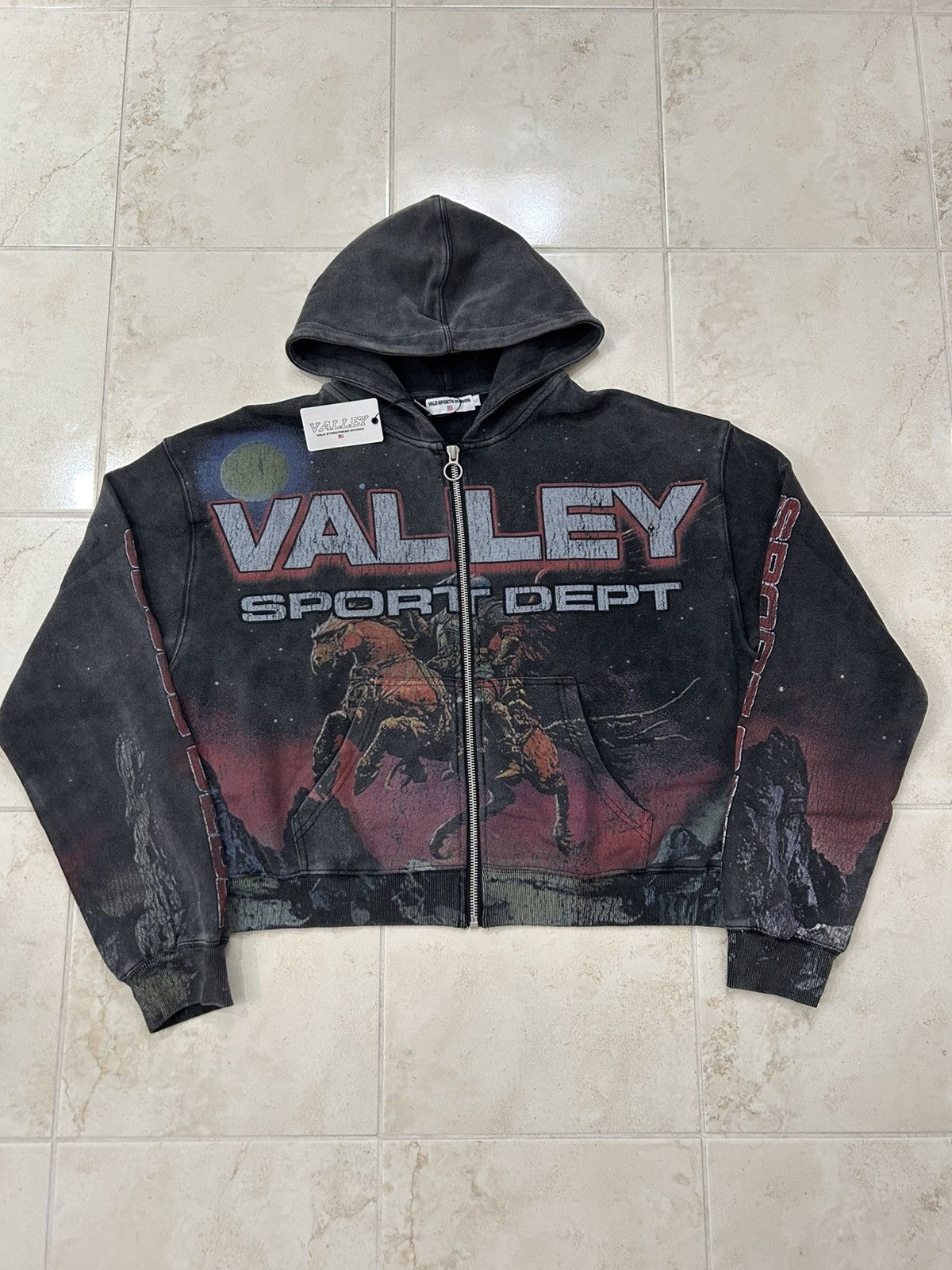 Vale Vale Forever Valley Sport Red Neptune Zip-Up Hoodie Small