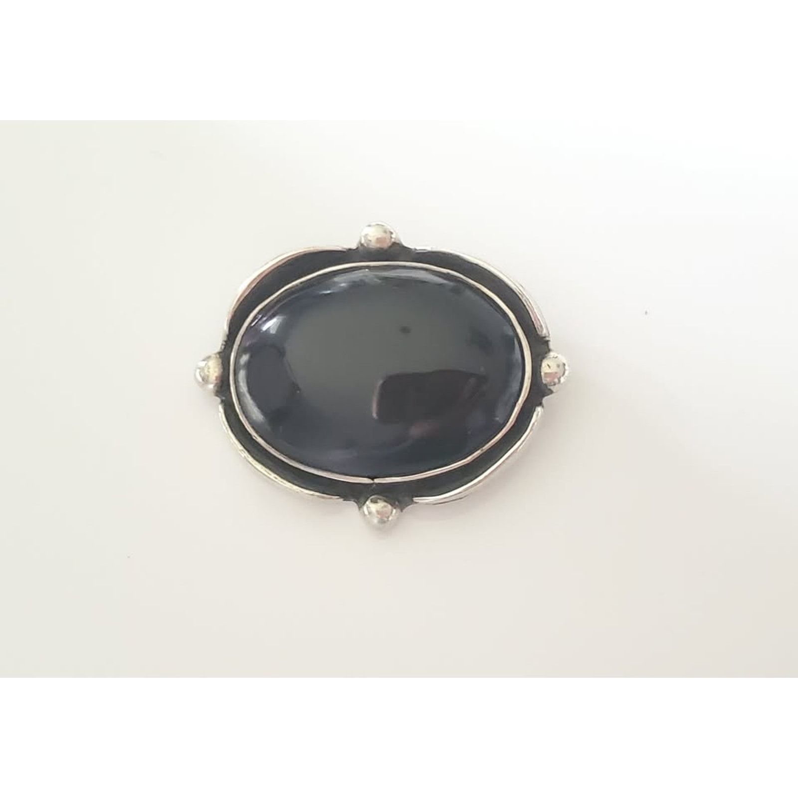 Other Vintage Sterling Silver Oval Onyx Carbochon Pendant Brooch Size ONE SIZE - 1 Thumbnail