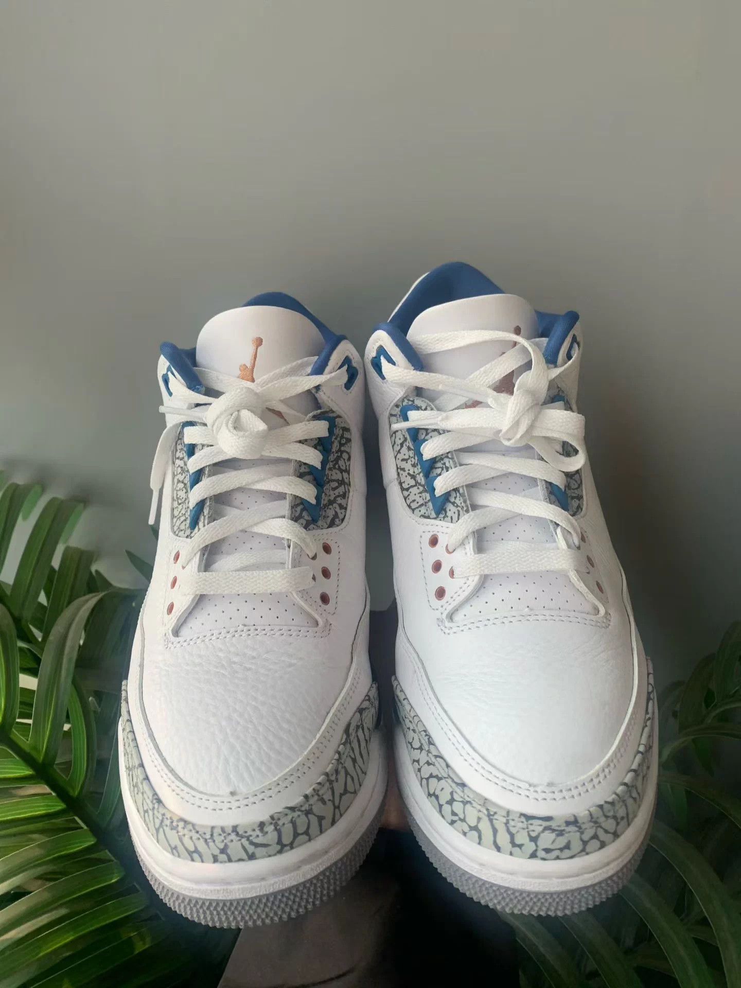 Nike AJ3 Wizards 43 2xWorn with Box Original Insoles Size US 10 / EU 43 - 5 Thumbnail