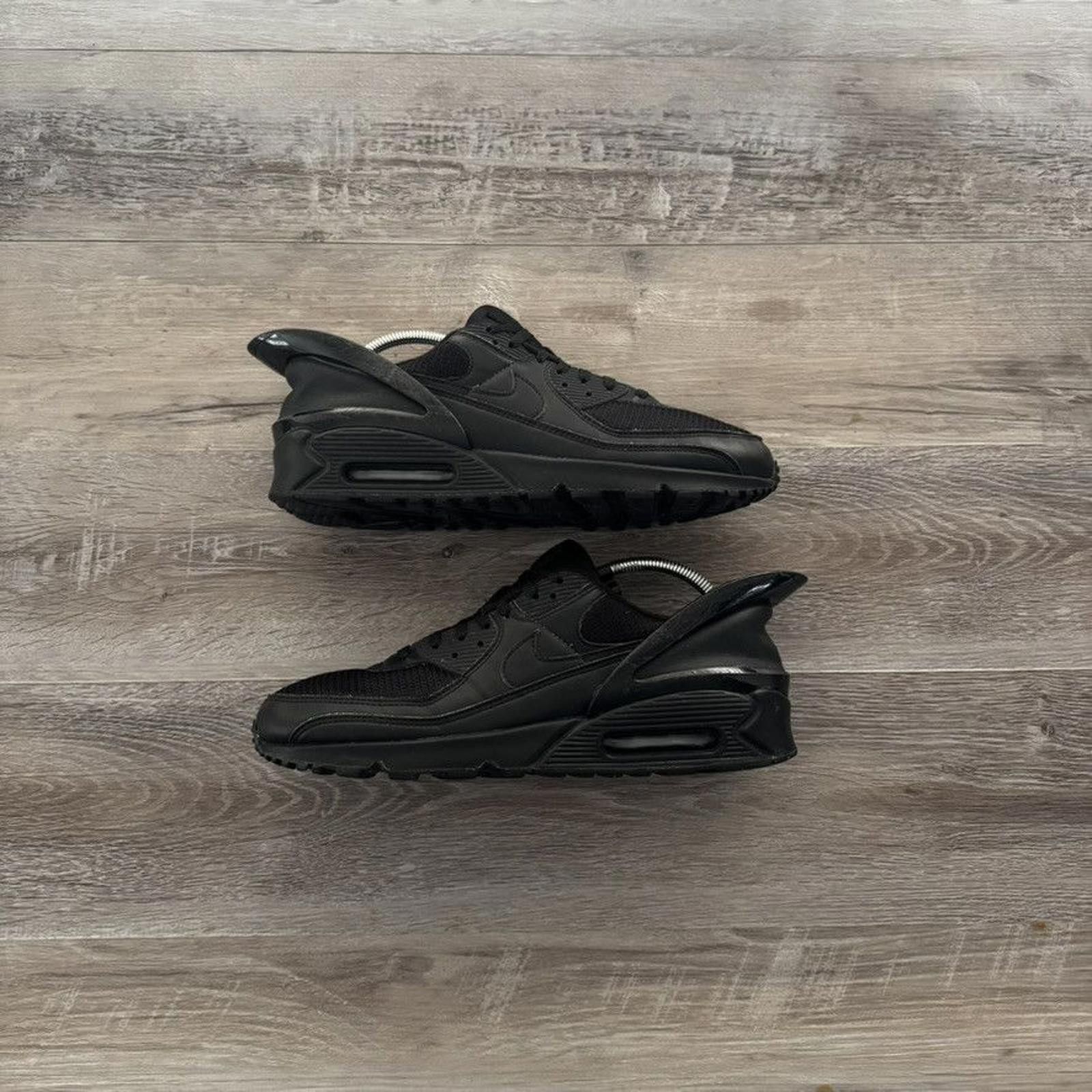 Nike NIKE • Air Max 90 Flyease "Triple Black" (12M) Size US 12 / EU 45 - 1 Thumbnail
