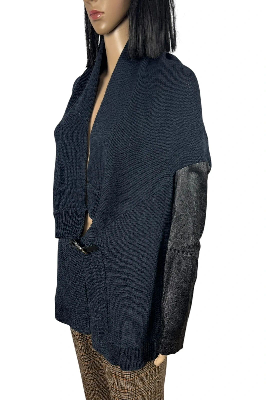 Maje Maje Knit Cardigan Leather Sleeves size 3 Size M / US 6-8 / IT 42-44 - 4 Thumbnail