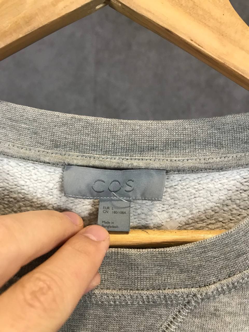 Cos Cos designer sweatshirt Size US L / EU 52-54 / 3 - 3 Thumbnail