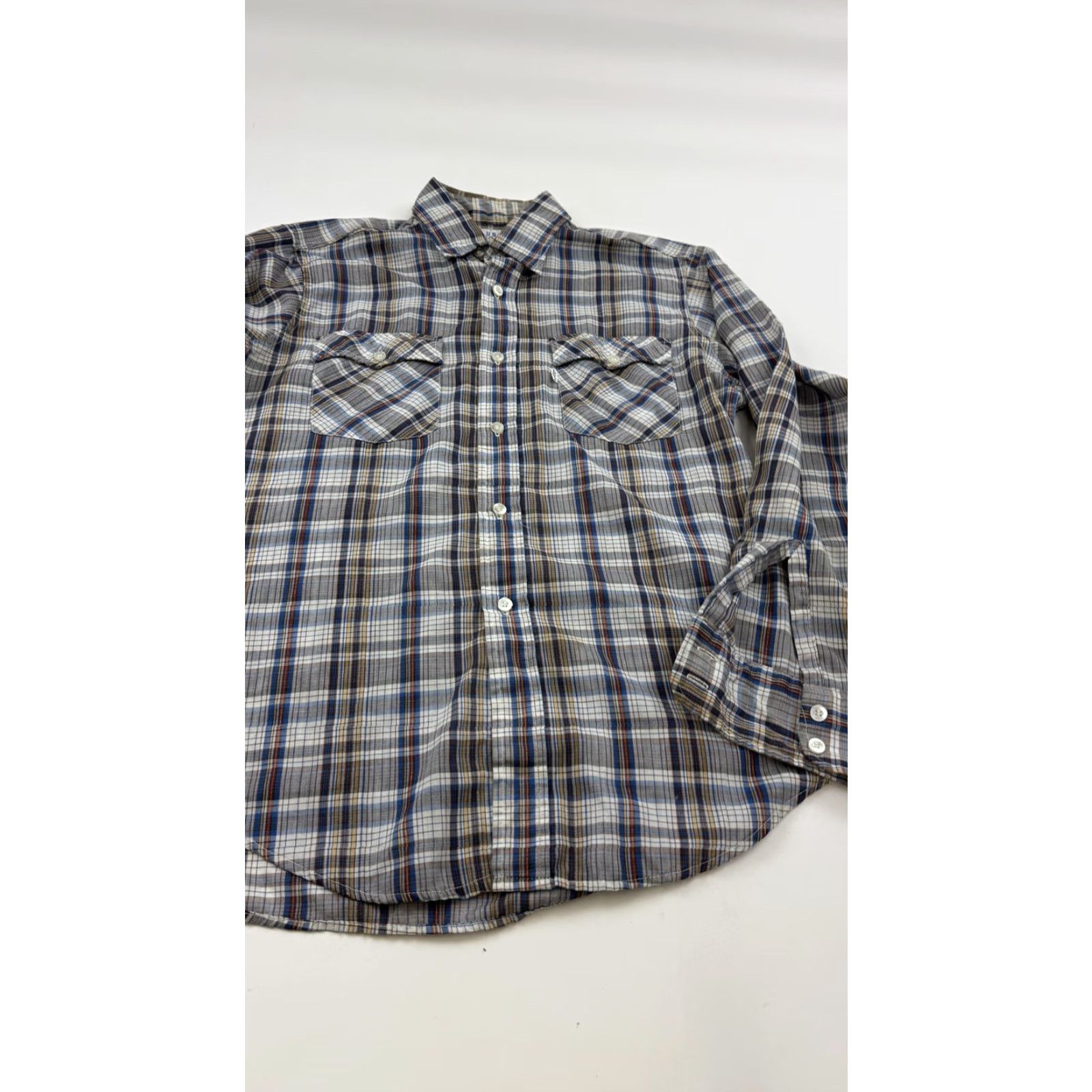 Levi's VINTAGE Levi's Shirt Mens Large Plaid Button-Down Made in USA 1980 Olympic Sports USA 80s Men’s L? Size US XL / EU 56 / 4 - 3 Thumbnail