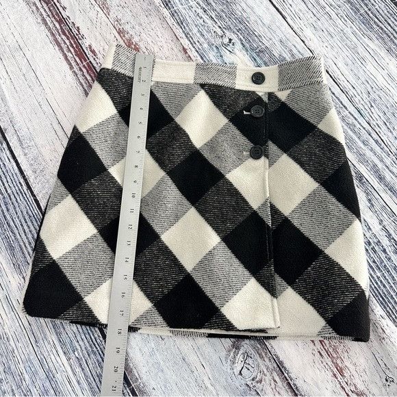 Loft LOFT Plaid Black and White Women's Mini Skirt Size 27" / US 4 / IT 40 - 6 Thumbnail