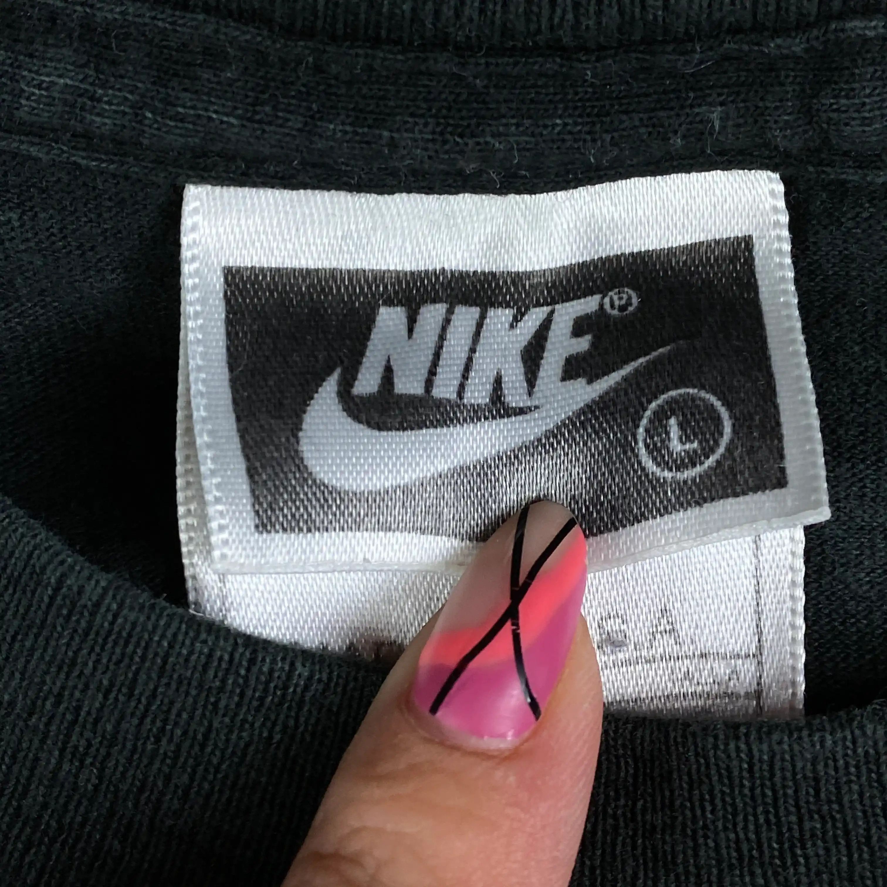 Nike × Vintage Mens Vintage T Shirt Nike Size L USA Size US L / EU 52-54 / 3 - 5 Thumbnail