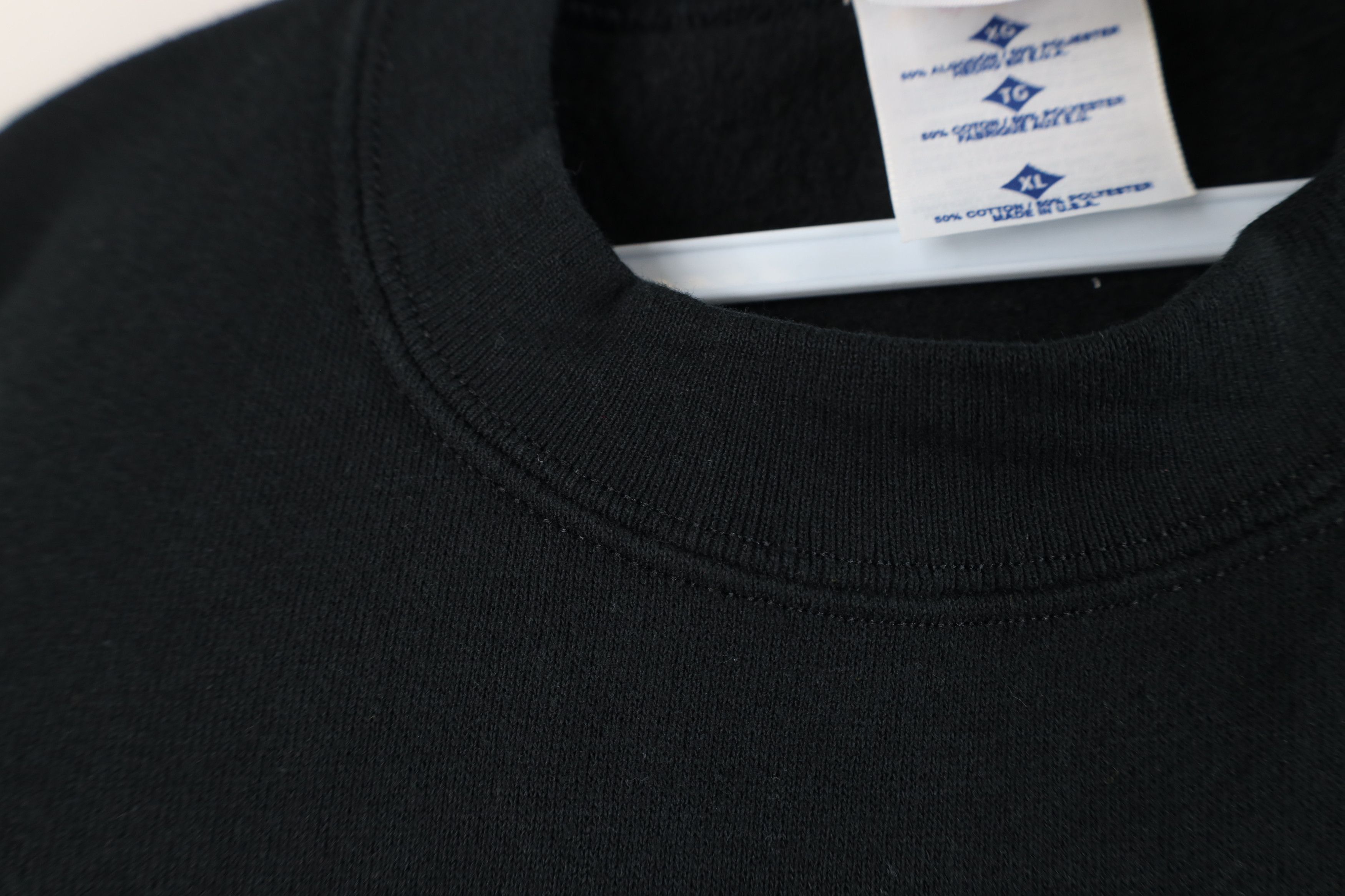 Vintage Vintage 90s Streetwear Blank Crewneck Sweatshirt Black USA Size US XL / EU 56 / 4 - 6 Thumbnail