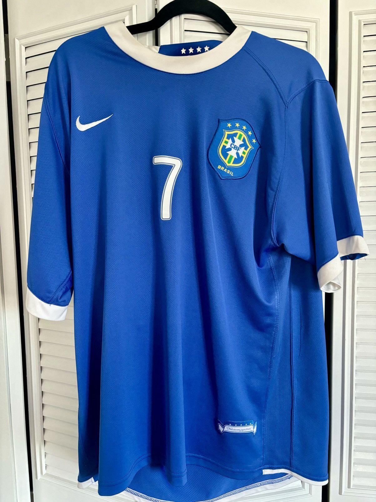 Nike Brasil Nation Away Jersey CA. 07’ Size US L / EU 52-54 / 3 - 2 Thumbnail