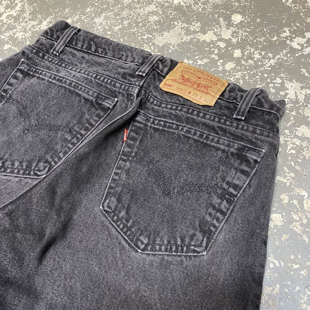 Levi's × Vintage Vintage Levi’s 550 Relaxed Fit Black Denim Jeans USA 90s Size US 31 - 8 Thumbnail