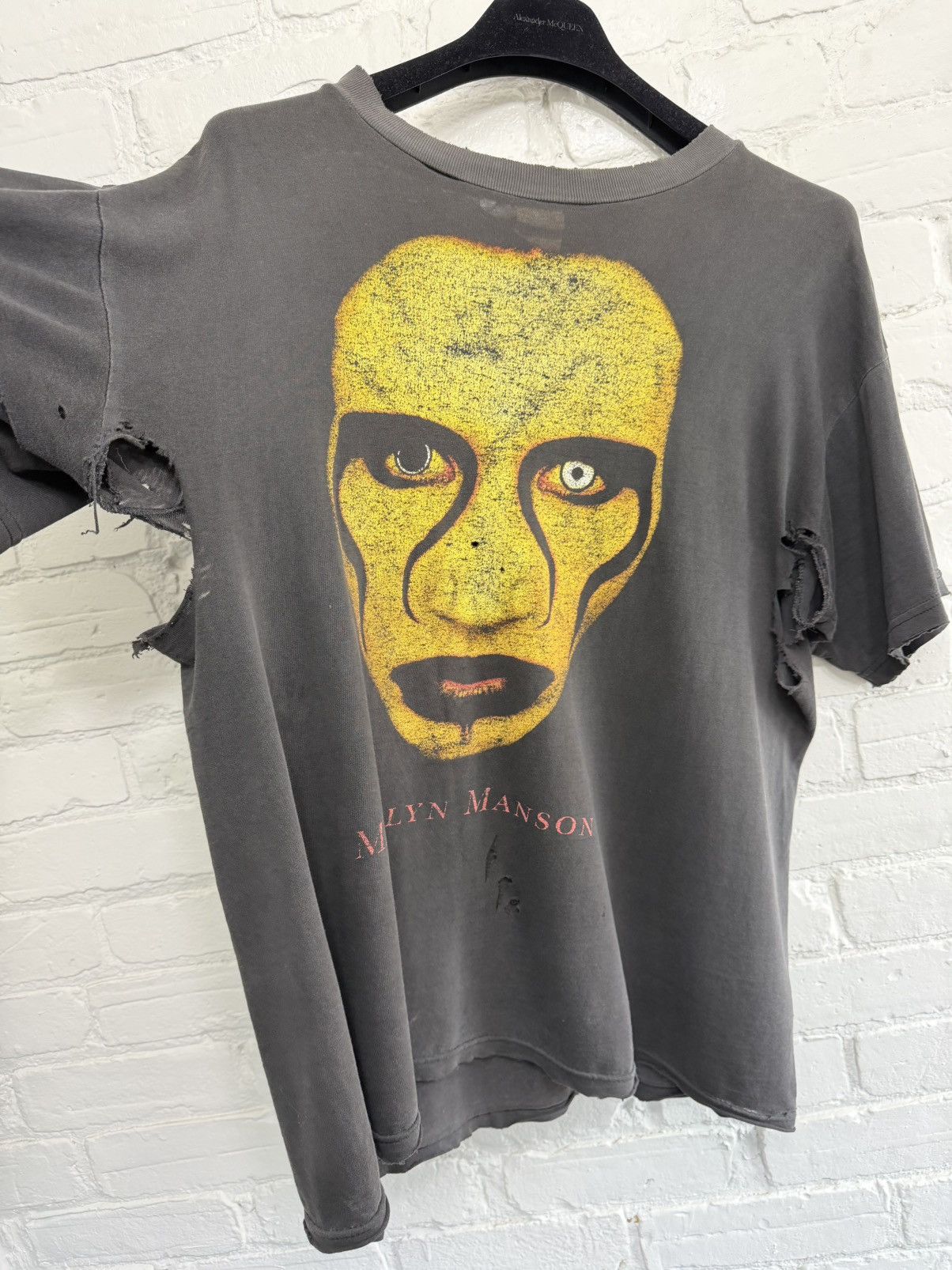 Marilyn Manson Vintage 90's Marilyn Manson Sex is Dead thrashed shirt Size US XL / EU 56 / 4 - 3 Thumbnail