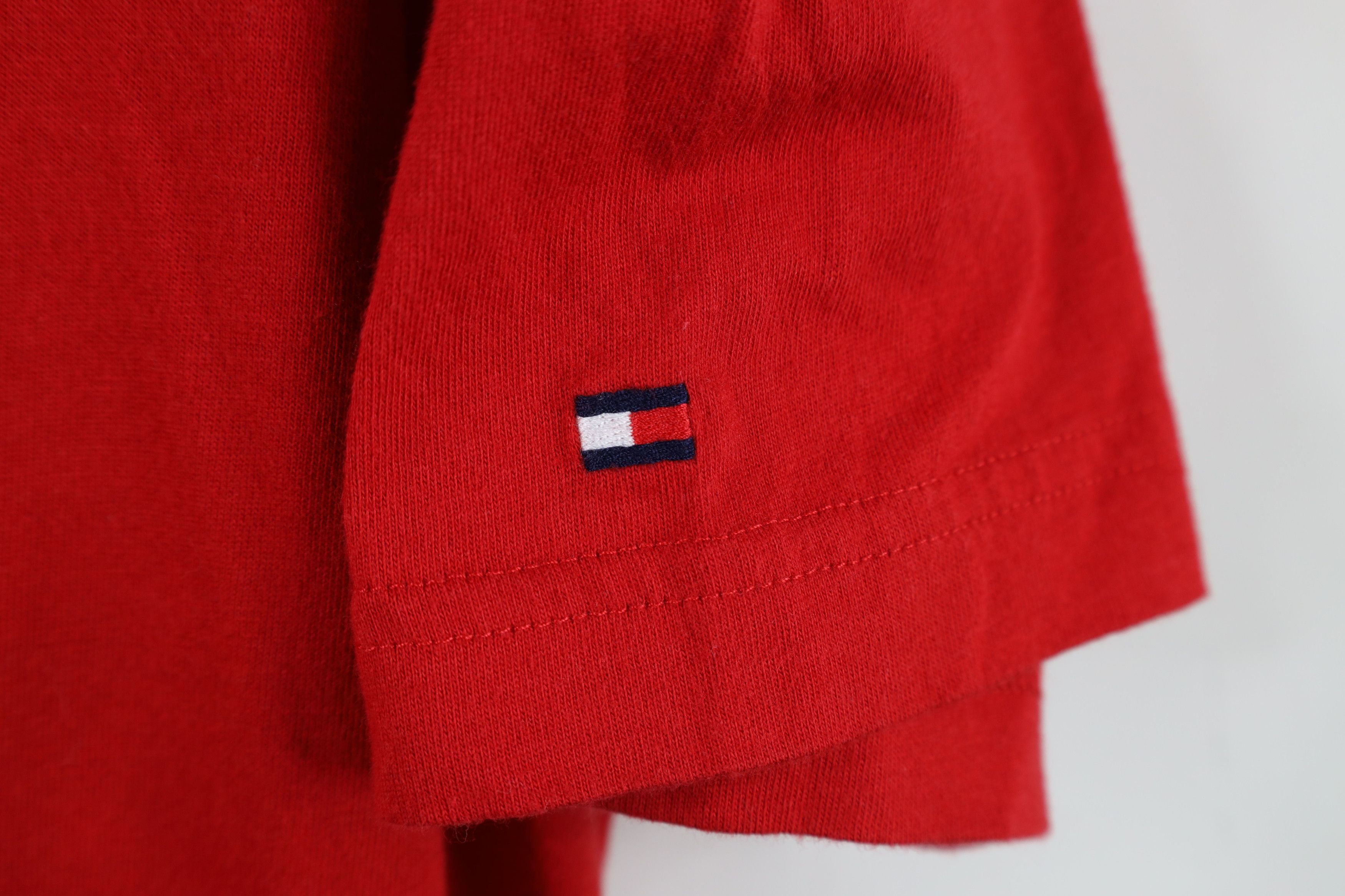 Tommy Hilfiger Vintage Y2K Tommy Hilfiger Spell Crest Short Sleeve T-Shirt Size US XL / EU 56 / 4 - 4 Thumbnail