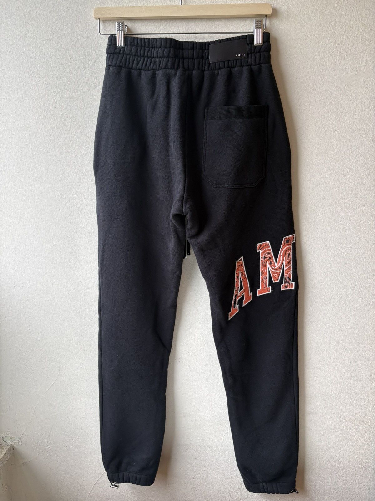 Amiri Amiri Bandanna Applique Sweatpants Size US 32 / EU 48 - 1 Thumbnail