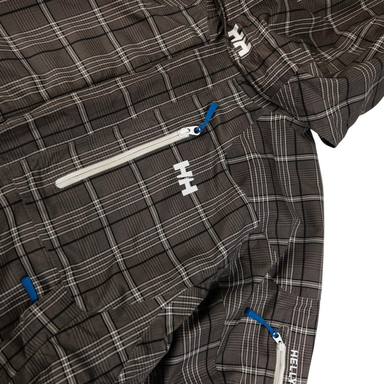 Helly Hansen Vintage Helly Hansen Hellytech Zip Up Jacket Size L Size US L / EU 52-54 / 3 - 7 Thumbnail