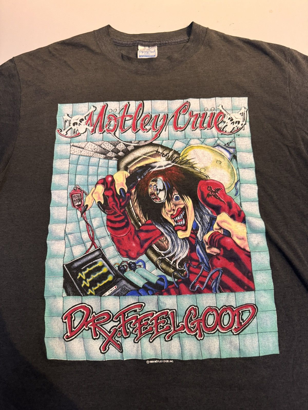 Band Tees 1989 Motley Crue DR. Feel Good Size US L / EU 52-54 / 3 - 4 Thumbnail