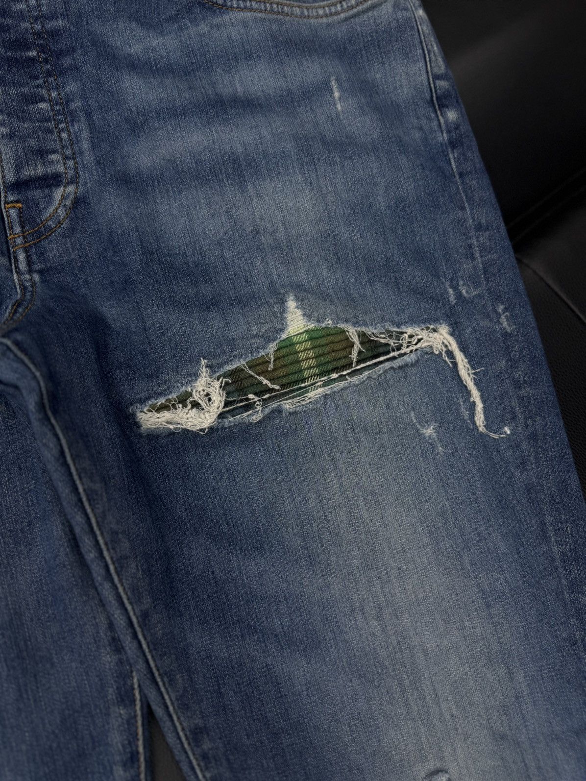 Amiri Amiri MX1 Jeans Blue Green Patch Size 38 Pre Owned 🧼 Size US 38 / EU 54 - 3 Thumbnail