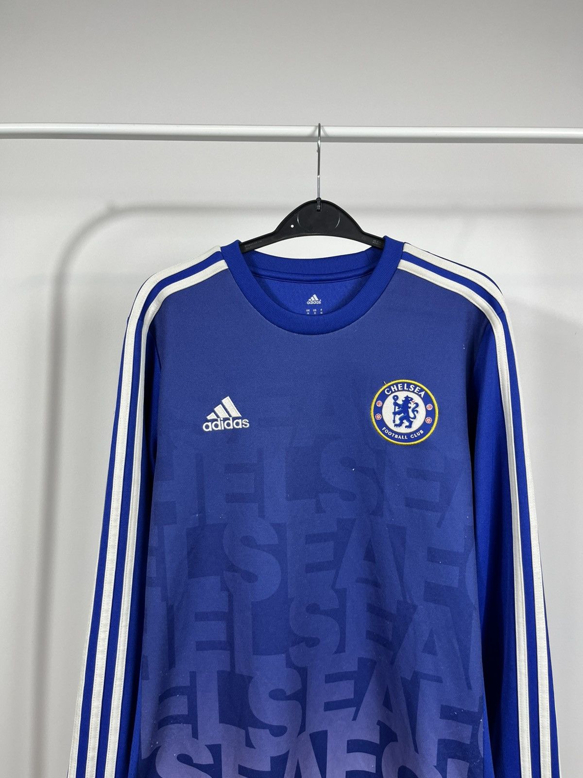 Adidas Adidas Chelsea FC Jersey Long Sleeve Shirt Men’s M ClimaCool Size US M / EU 48-50 / 2 - 2 Thumbnail