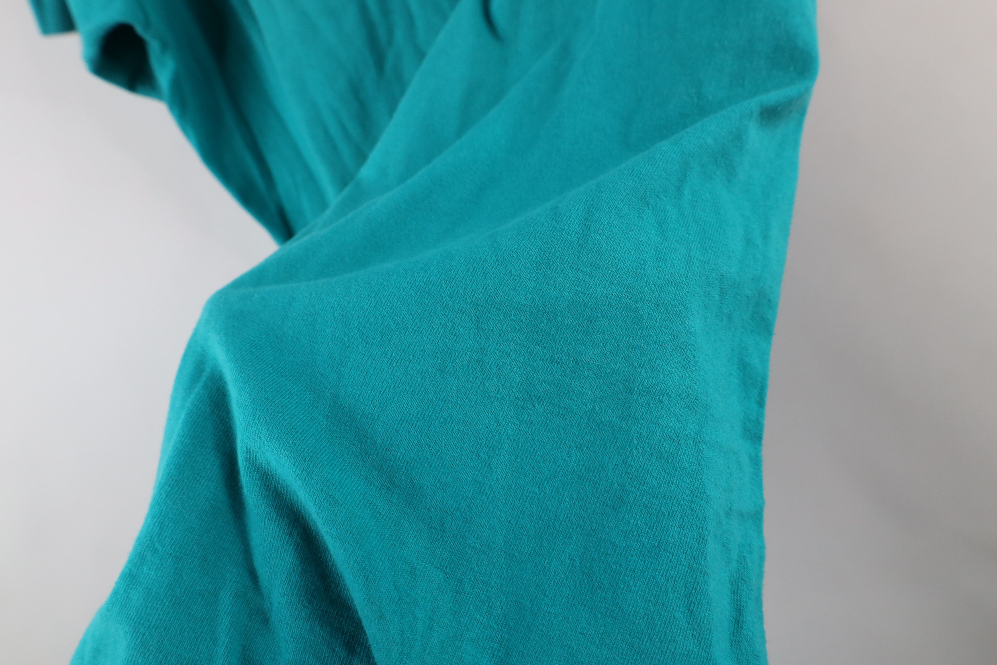 Vintage Vintage 90s Streetwear Leland Michigan T-Shirt Teal USA Size L / US 10 / IT 46 - 7 Thumbnail