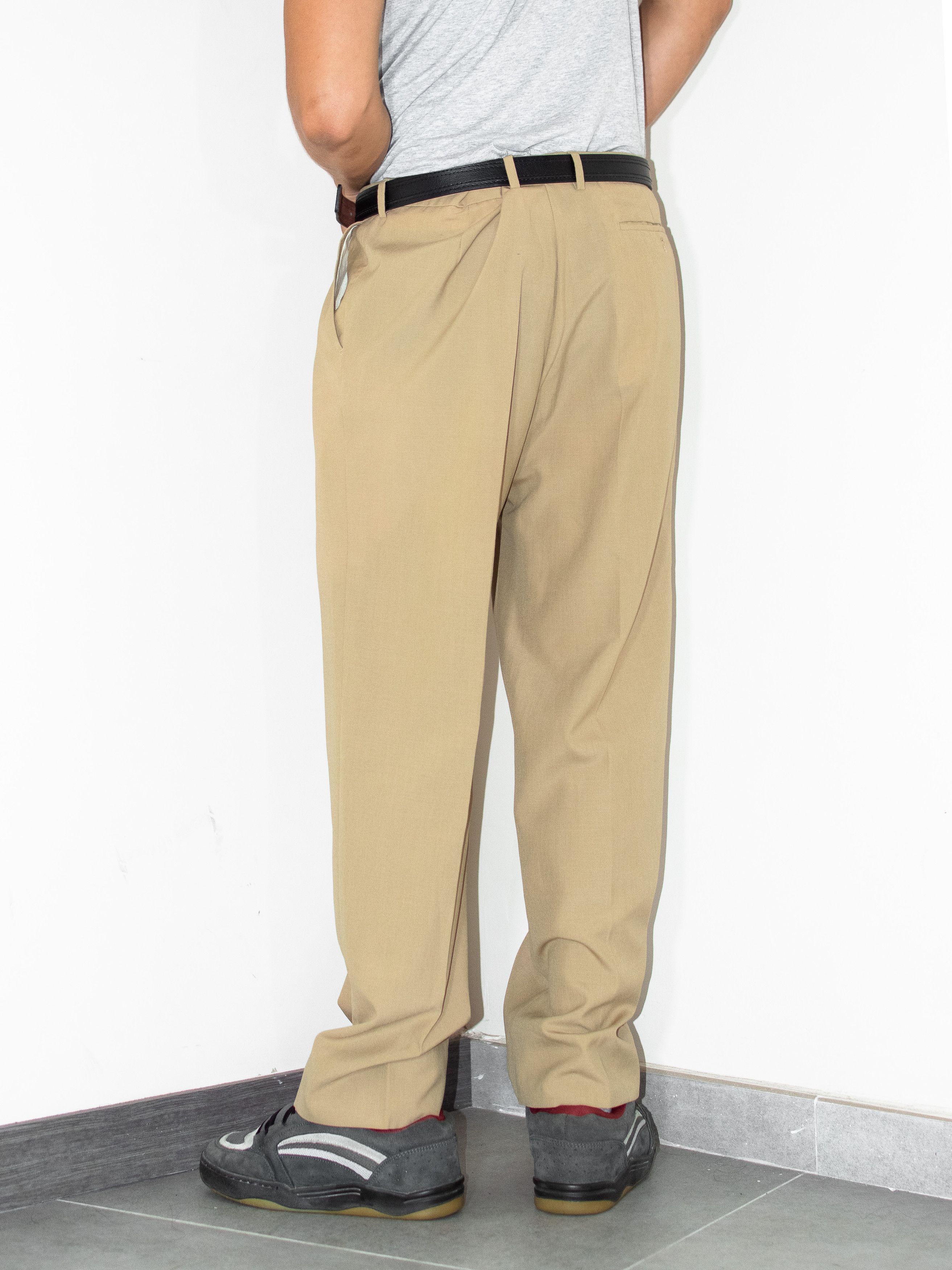 Burberry × Designer × Vintage True Vintage 90s Burberry cream beige Baggy chino Trousers Size US 39 - 3 Thumbnail