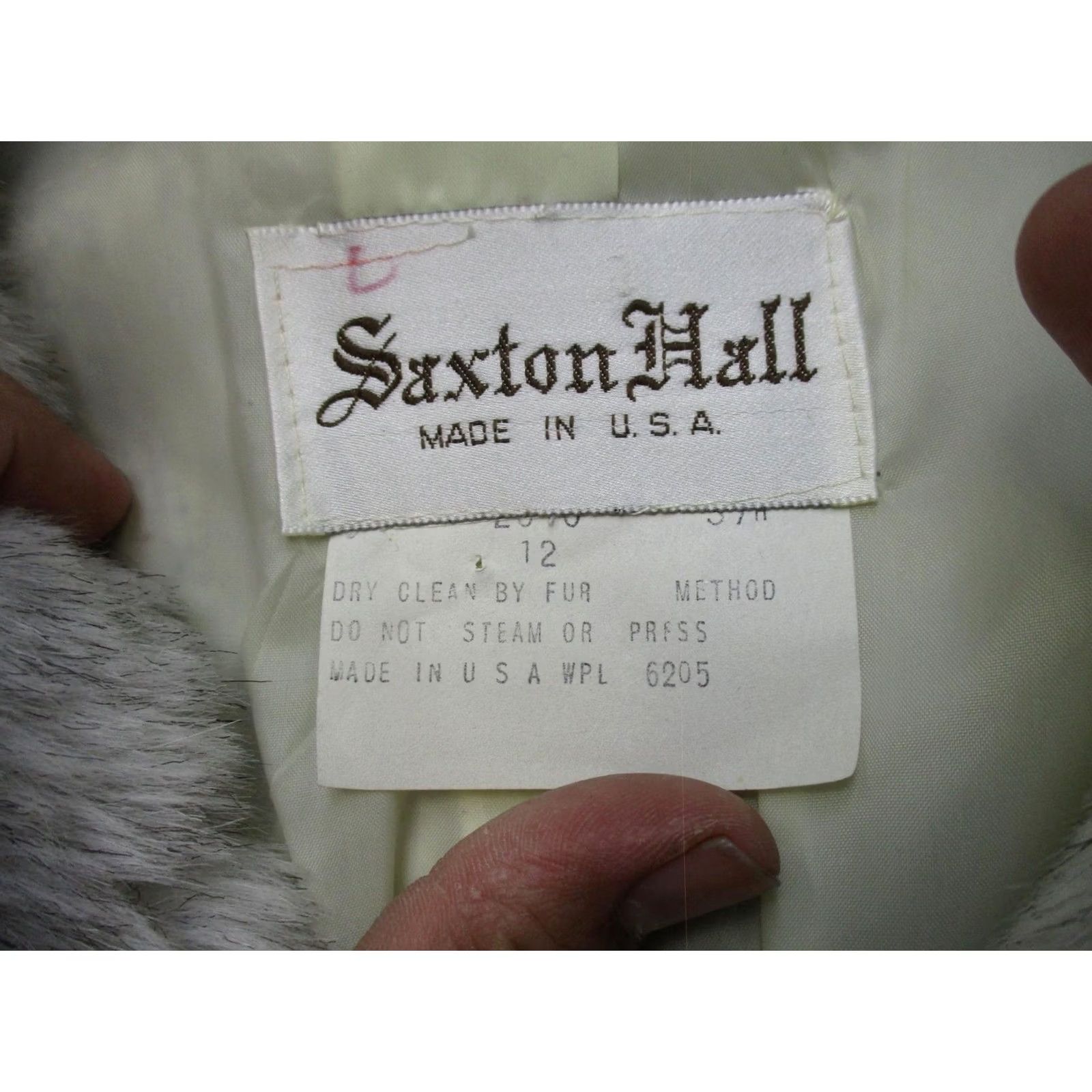 Vintage VINTAGE Saxton Hall Coat Womens Short Gray Fur Lined Collared 12 Plaid? Size 34" / US 12 / IT 48 - 2 Thumbnail